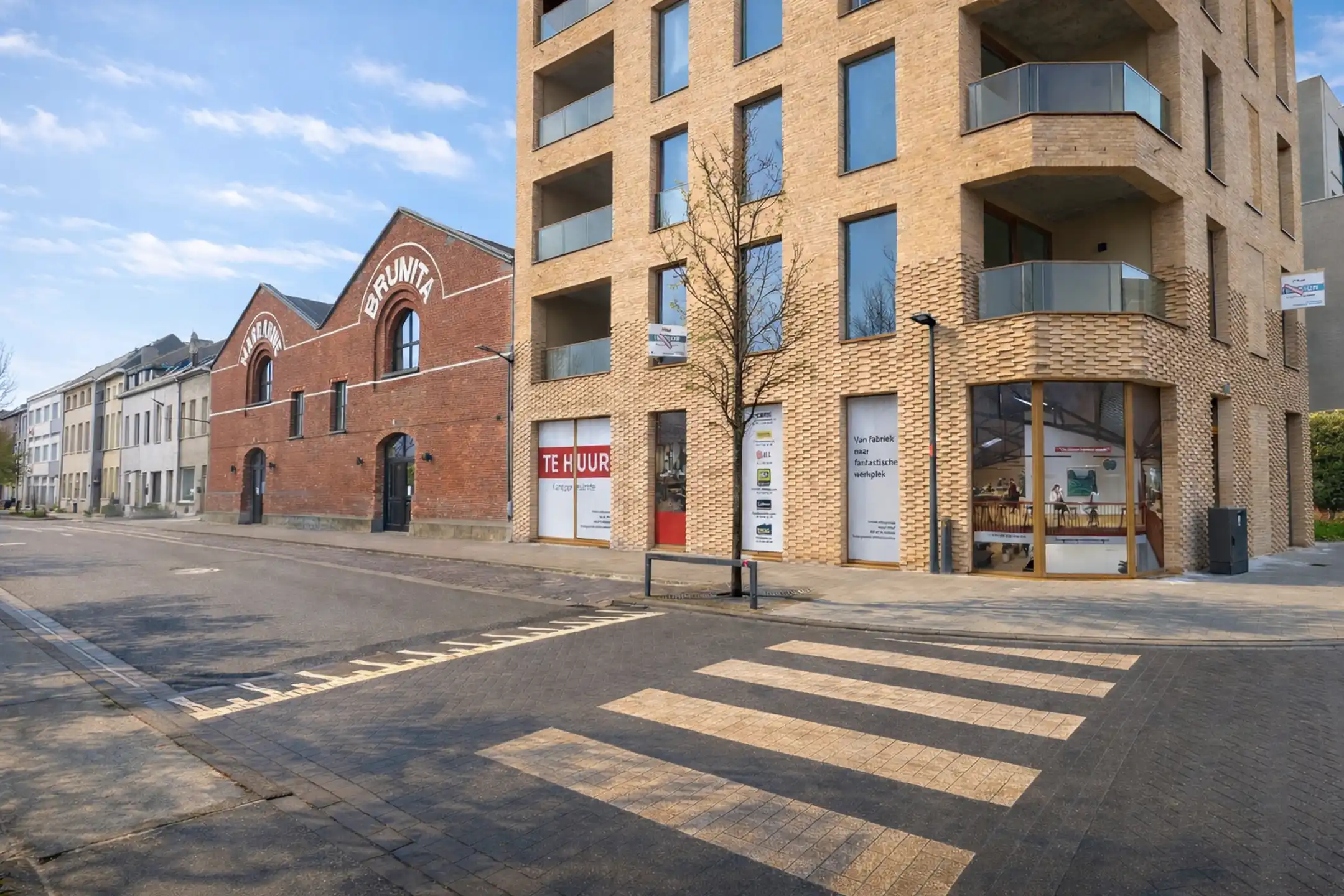 Nieuwbouw kantoor van ca. 241 m² te huur in The Bunch foto {{pictureIndex}}