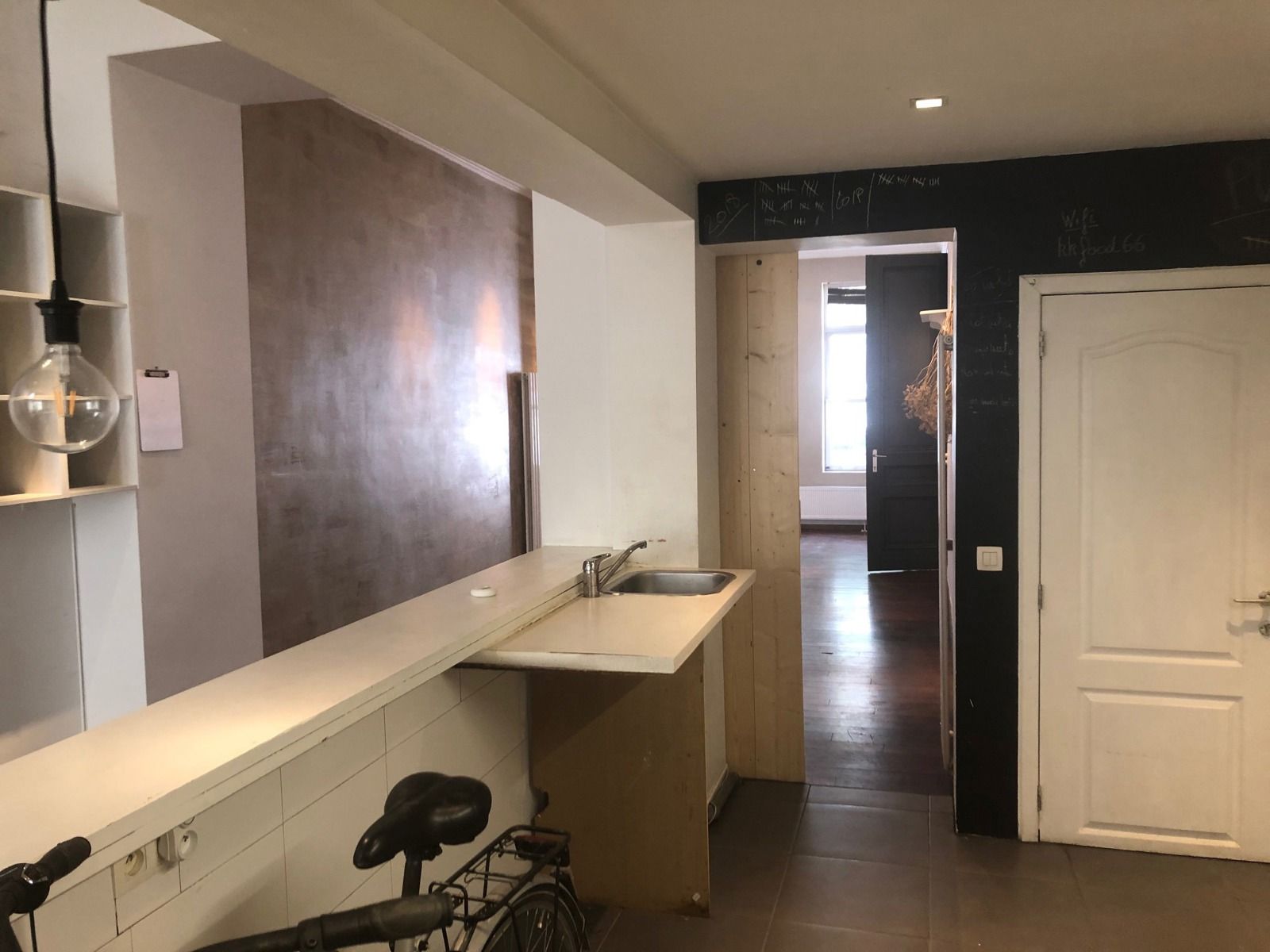 Handelspand met tuin in hip Antwerpen Zuid foto 12