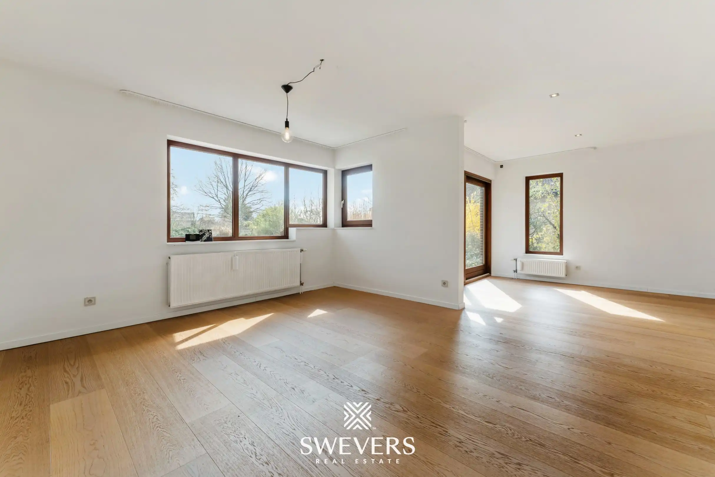 Zeer ruime woning met praktijkruimte op 28a 69ca in Heusden-Zolder foto 8