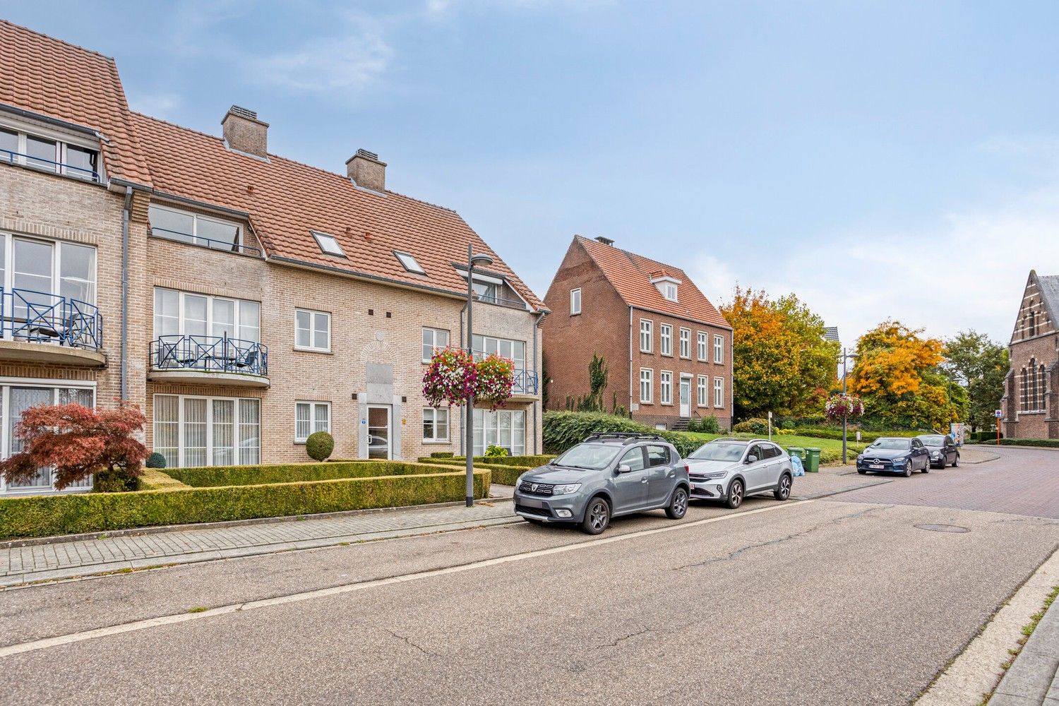Ruim duplex-appartement met 3 slaapkamers in het hart van Gellik foto 23