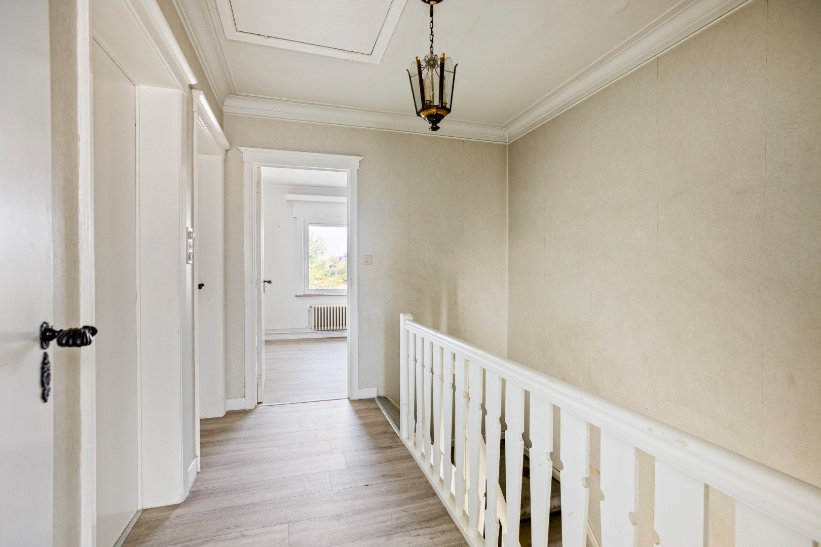 Leuke, halfopen woning met 3 slaapkamers, garage en tuin! foto 13