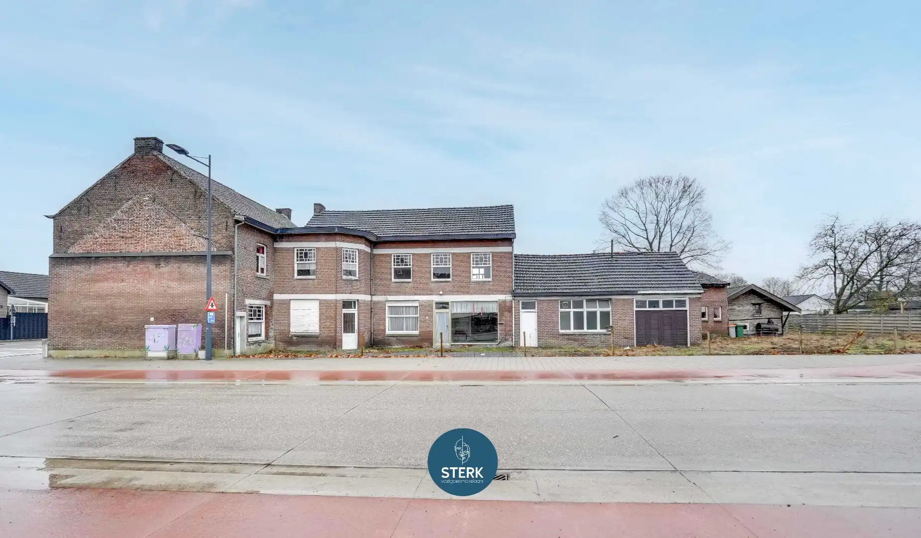 RENOVATIEPROJECT/PROJECTGROND OP ABSOLUTE ZICHTLOCATIE TE REKEM !  foto {{pictureIndex}}