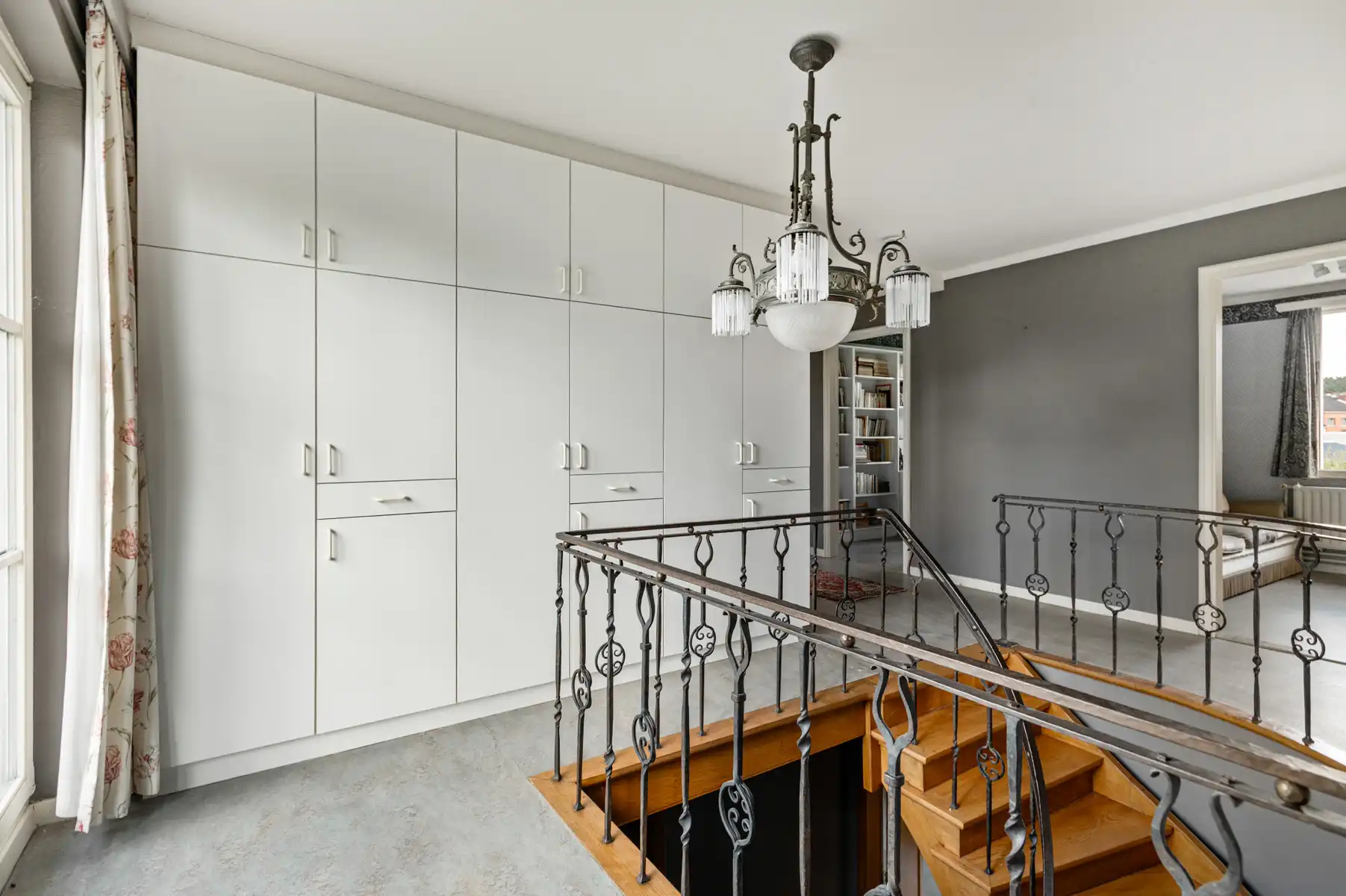 Top gelegen villa te koop op 1185 m2 grond foto 15