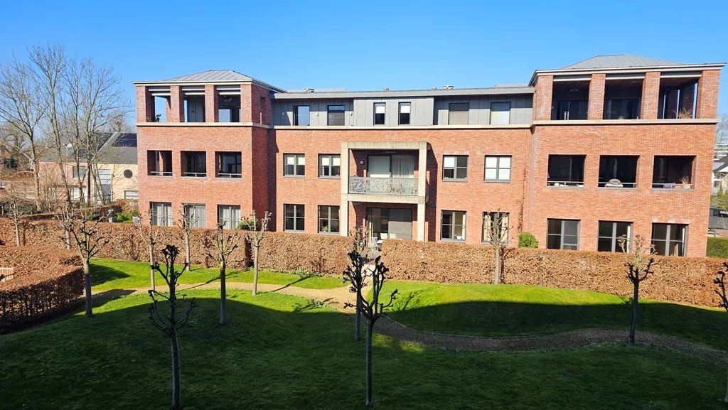 Prachtig gerenoveerd appartement nabij Quartier Bleu foto 31