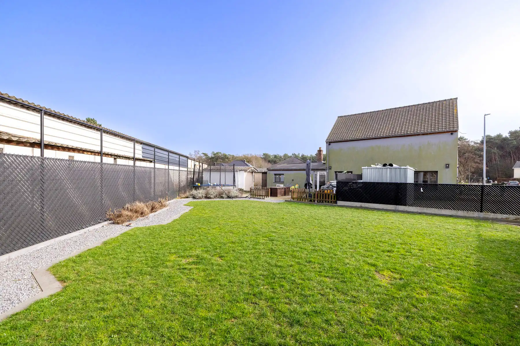 Woning met 3 slpk, tuin, EPC label B en parkeermogelijkheden foto 2