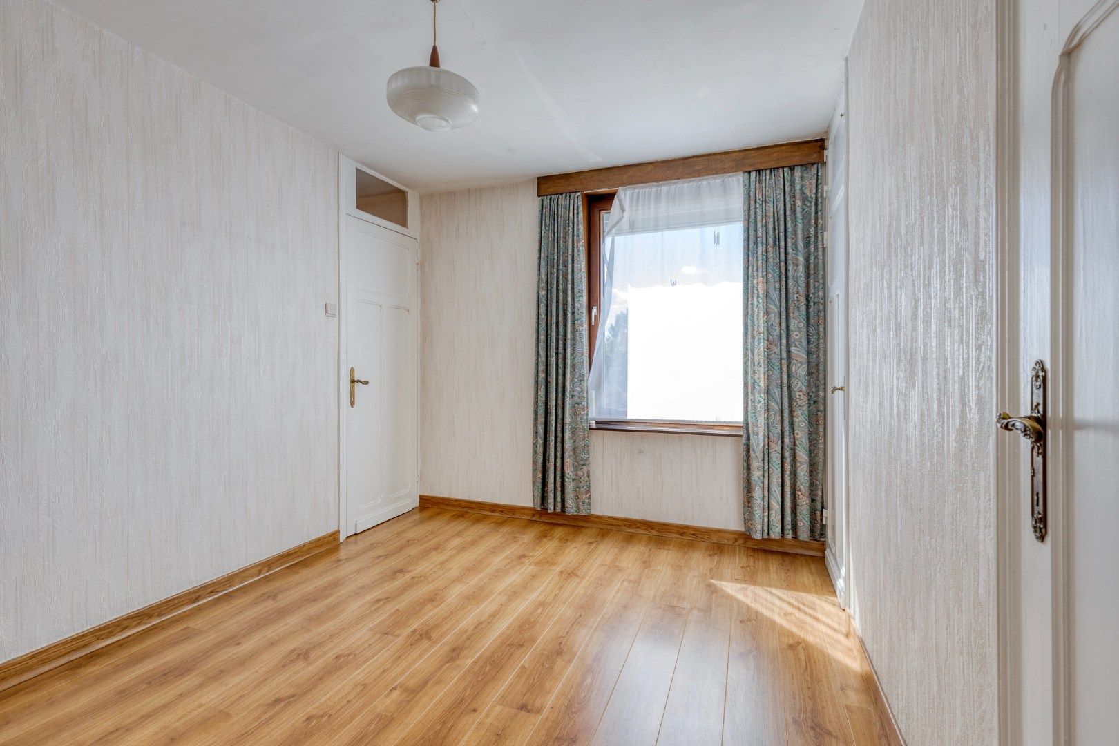 Verzorgde woning met 3 kamers, diepe tuin én garage! foto 15