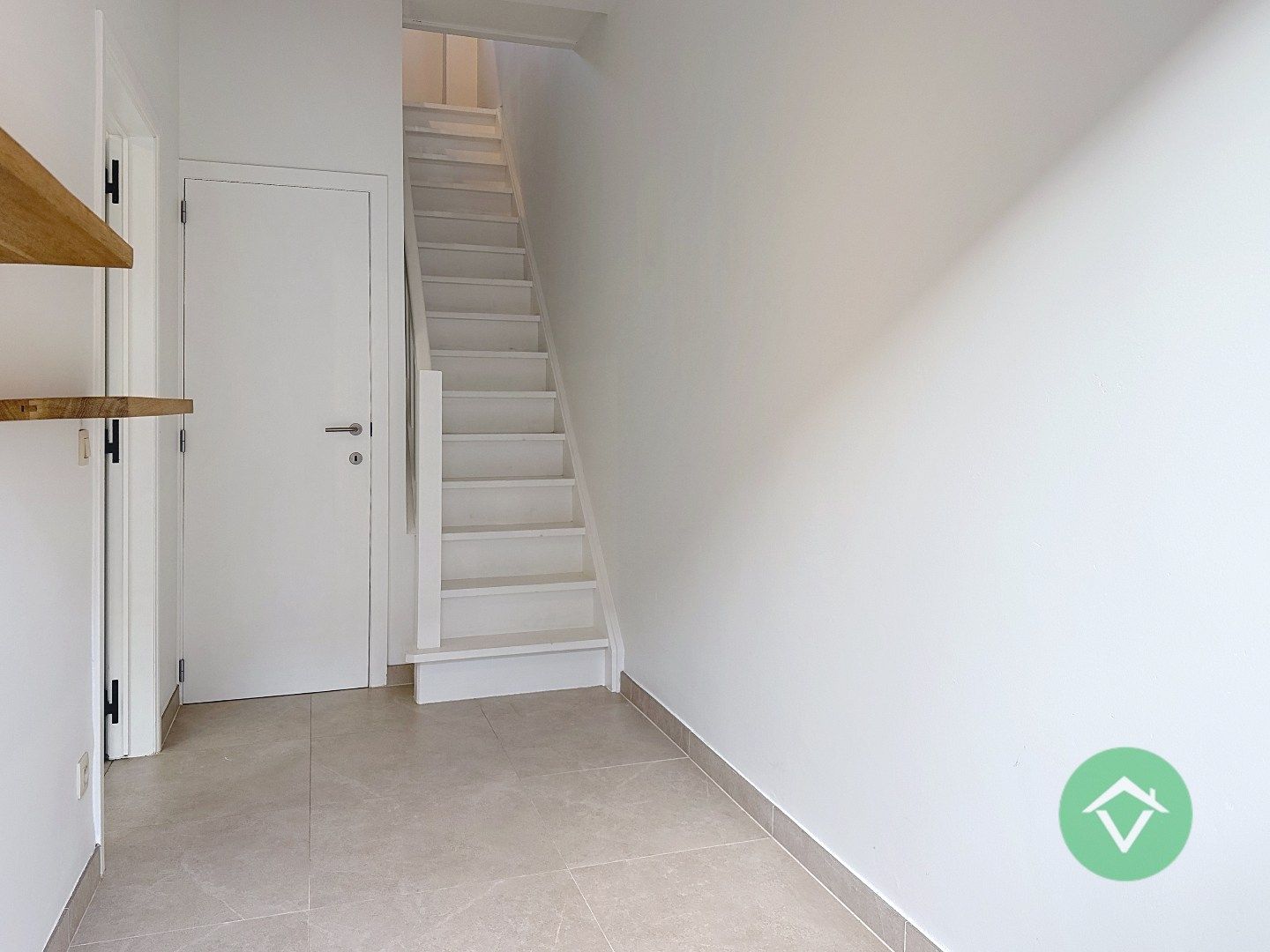 Instapklare gezinswoning met 3 slaapkamers te Gistel foto 2