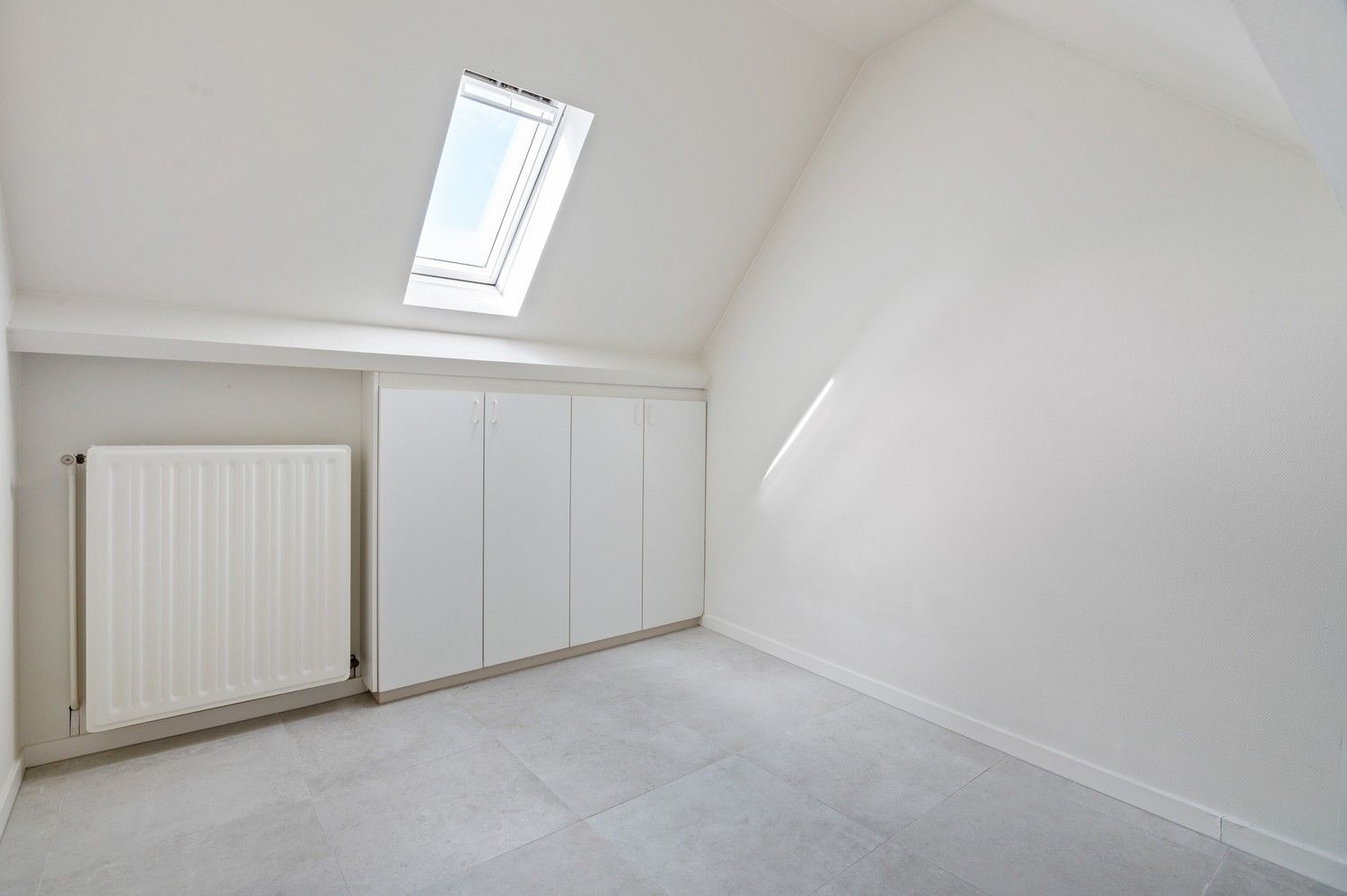 Ruim duplex appartement in hartje Lier! foto 13