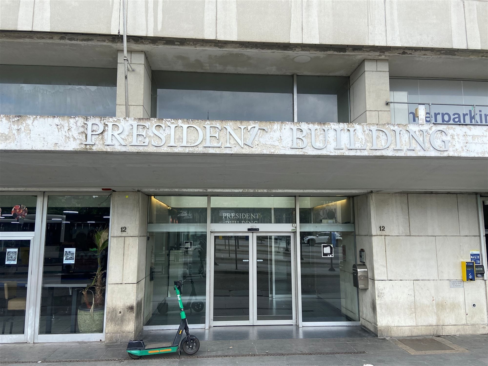 2 verhuurde commerciële ruimten aan het Operaplein, 8,3% netto rendement foto 6