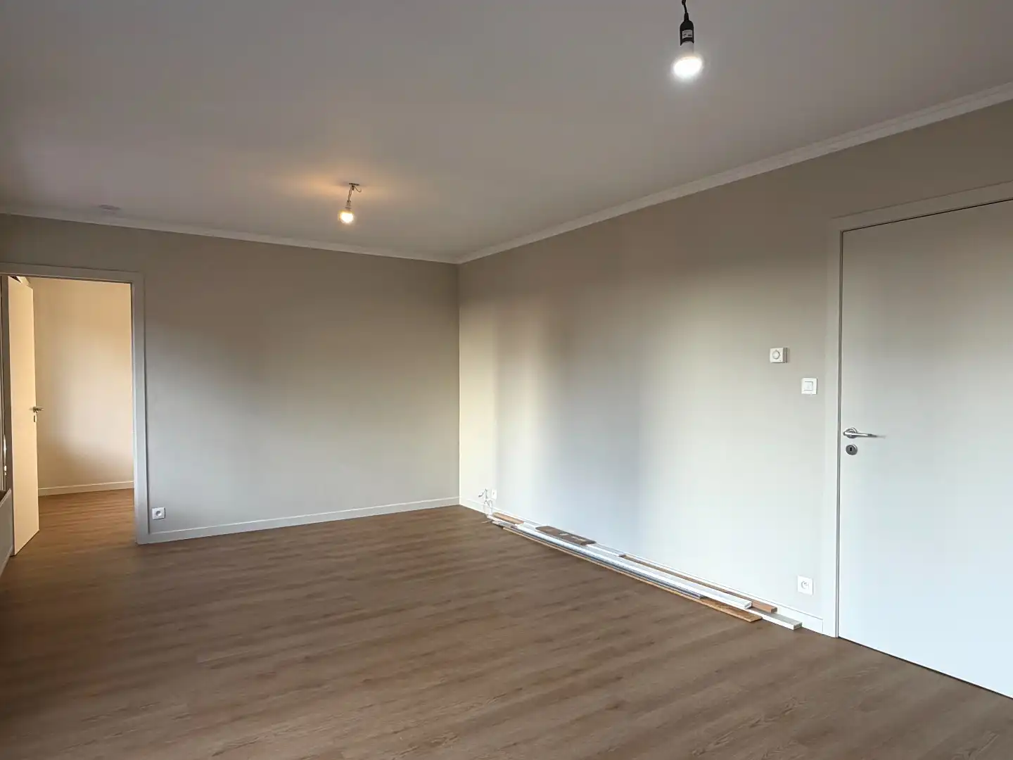 Gerenoveerd 1-slaapkamerappartement in het centrum! foto 6