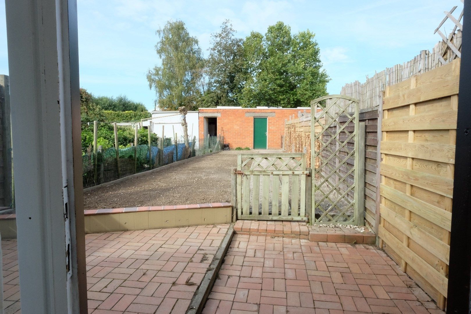 Rijwoning met garage foto 8