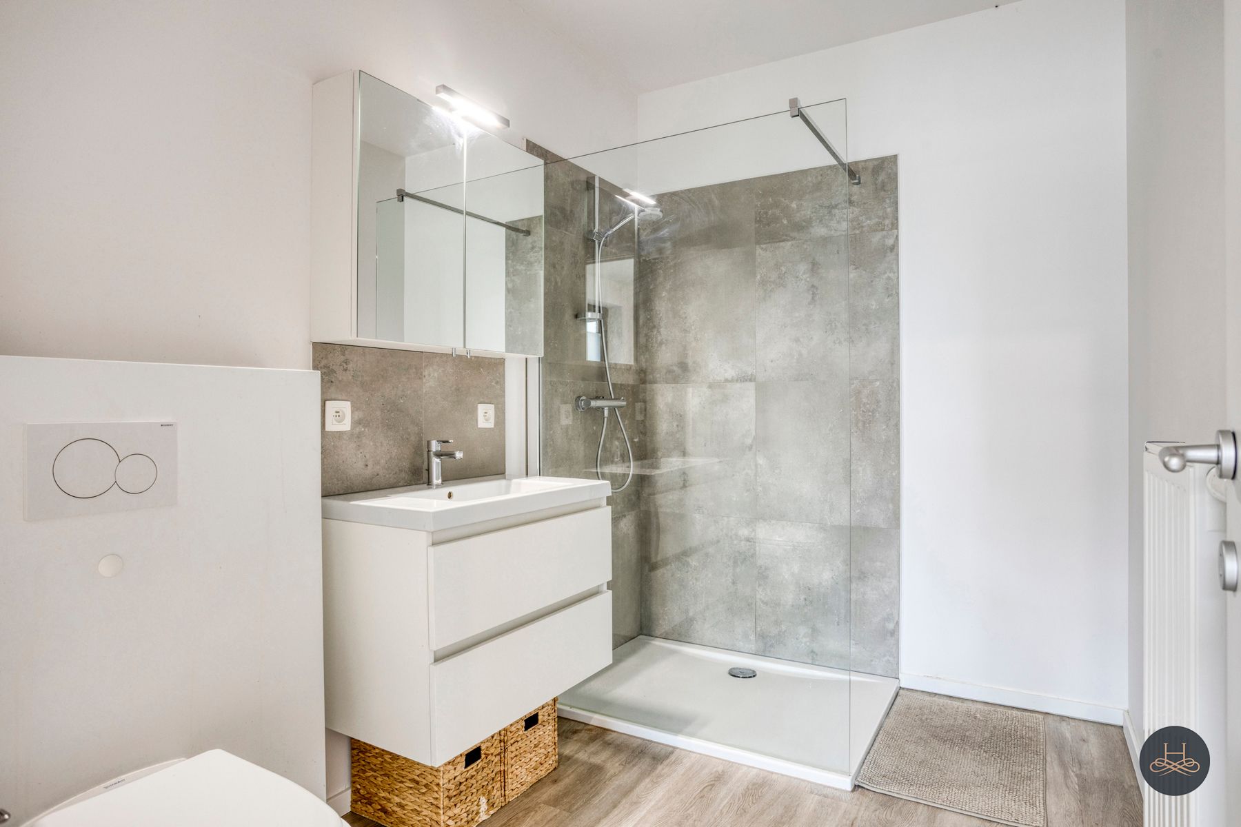 Lichtrijk, gezellig appartement met zeer goede verbindingen foto 18