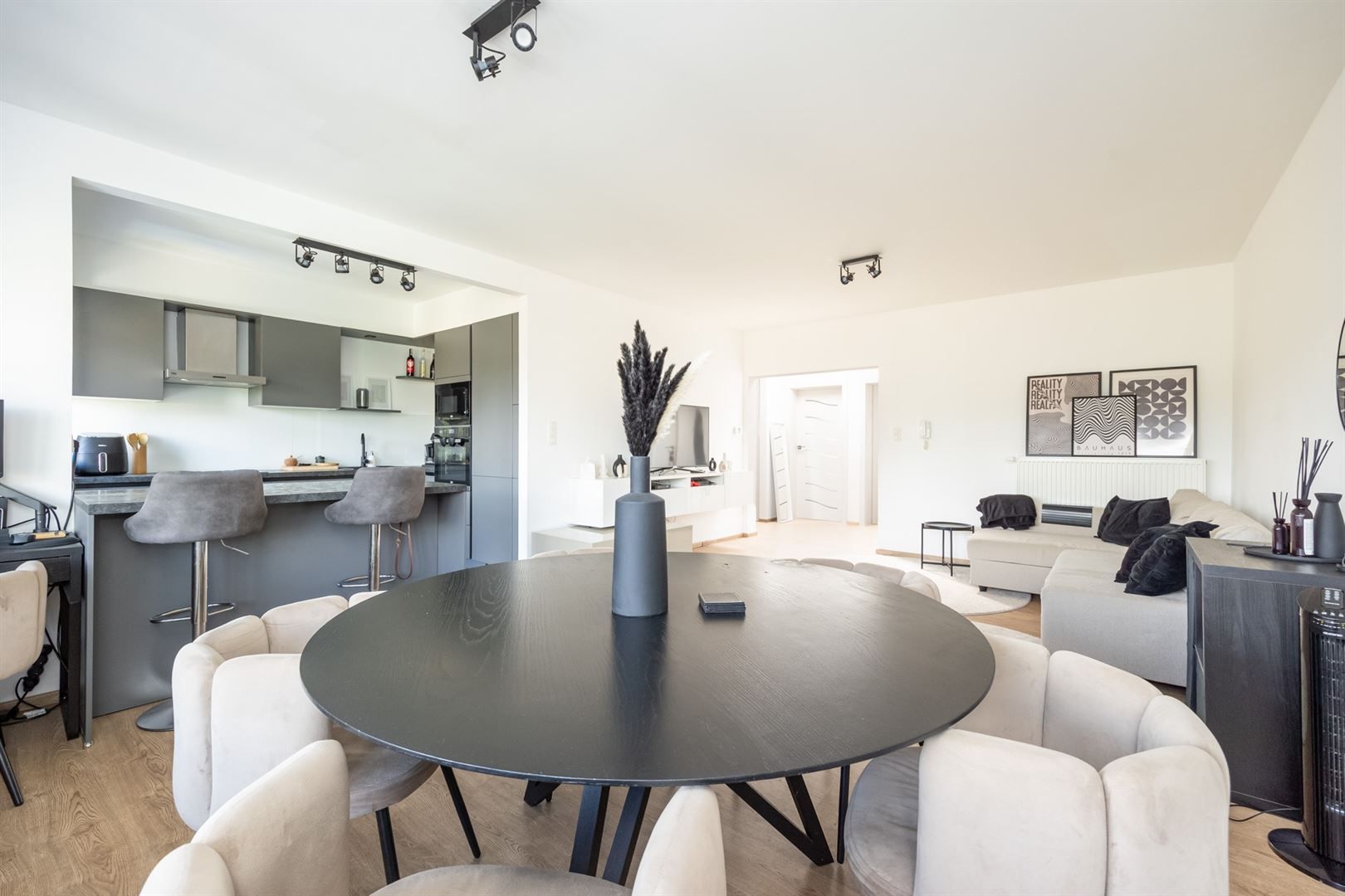 Instapklaar pareltje tussen de parken foto 5