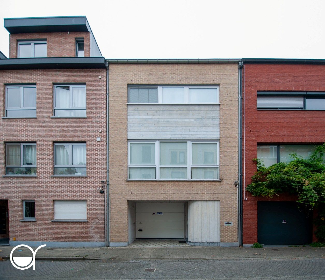 Beletagewoning met stadstuin en dakterras in de buurt van de Visserij foto {{pictureIndex}}