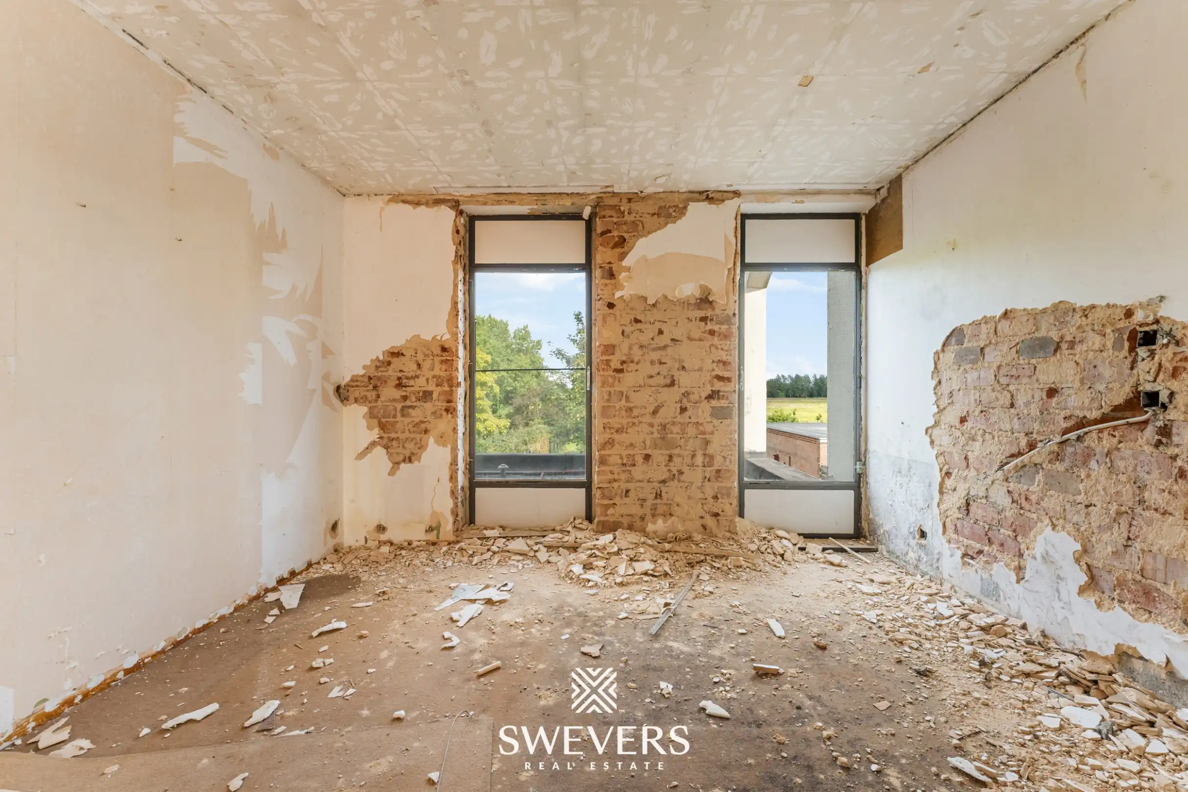 Rustig gelegen renovatieproject met landelijk uitzicht nabij Hasselt  foto 14