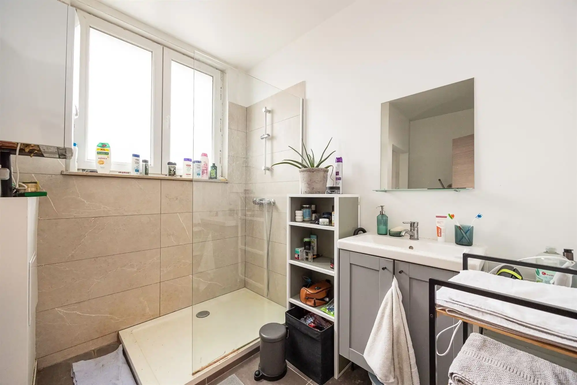 Opbrengsteigendom met 3 vergunde appartementen foto 41