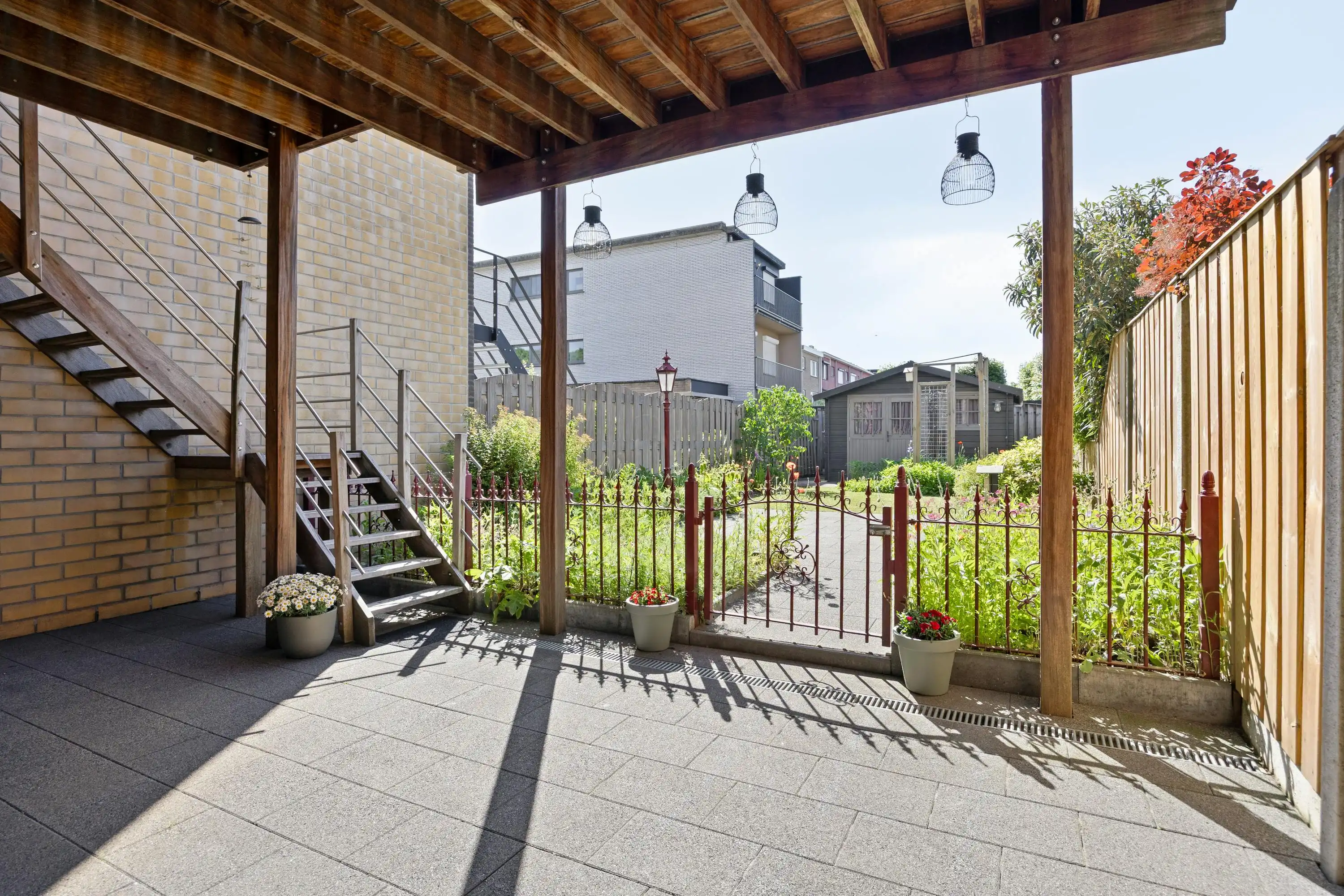 Huis te koop in Stabroek: instapklare bel-etage foto 30