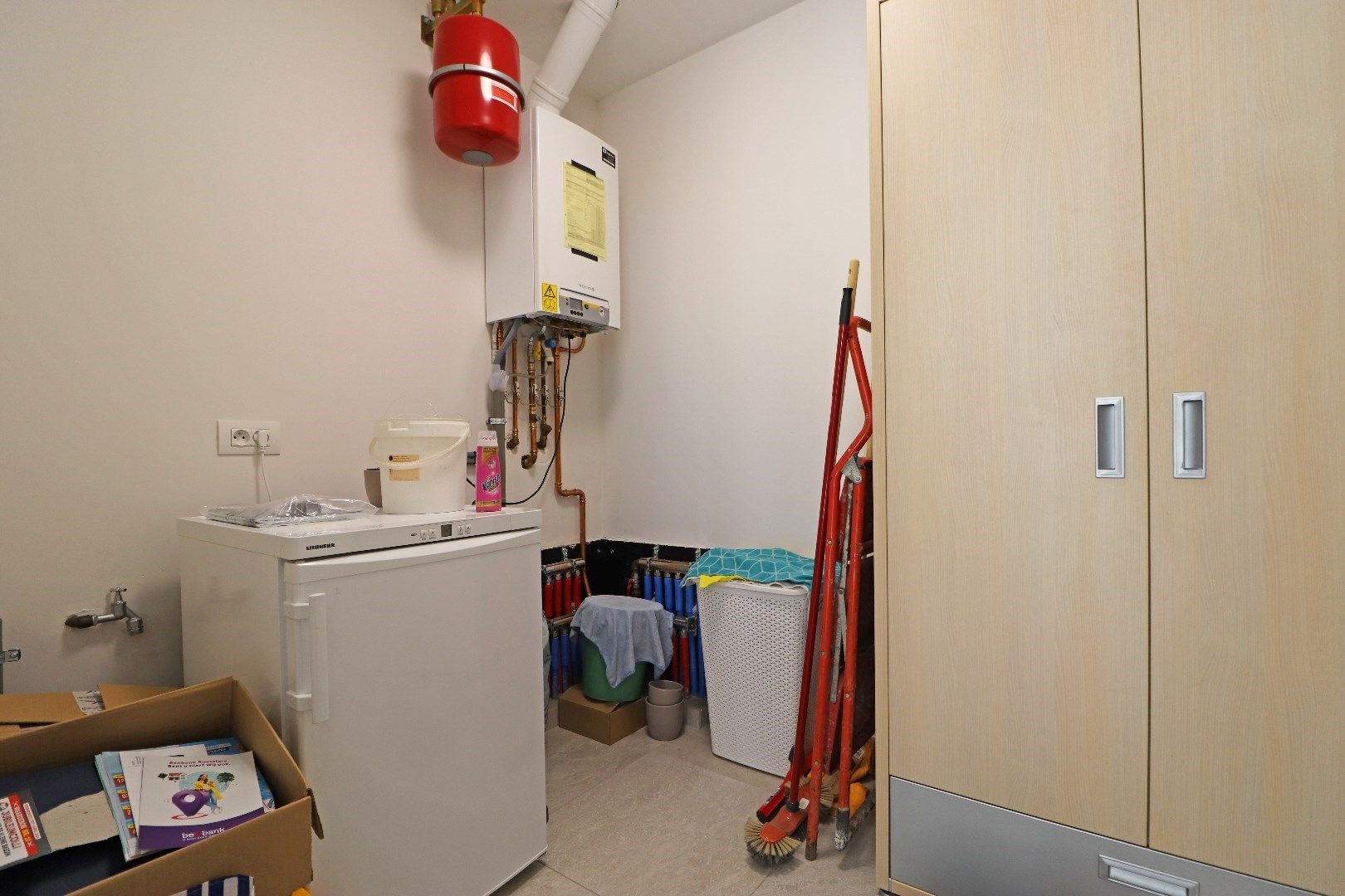 Verzorgd appartement met garage foto 9