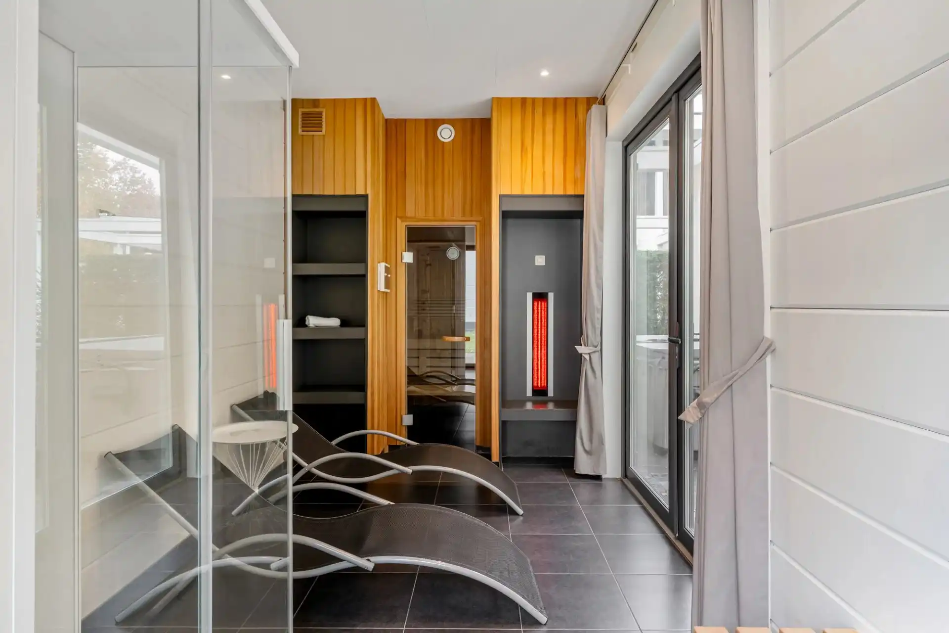 Luxe 4-persoonsvilla met sauna & jacuzzi – zorgeloze investering tot 2034! foto 14