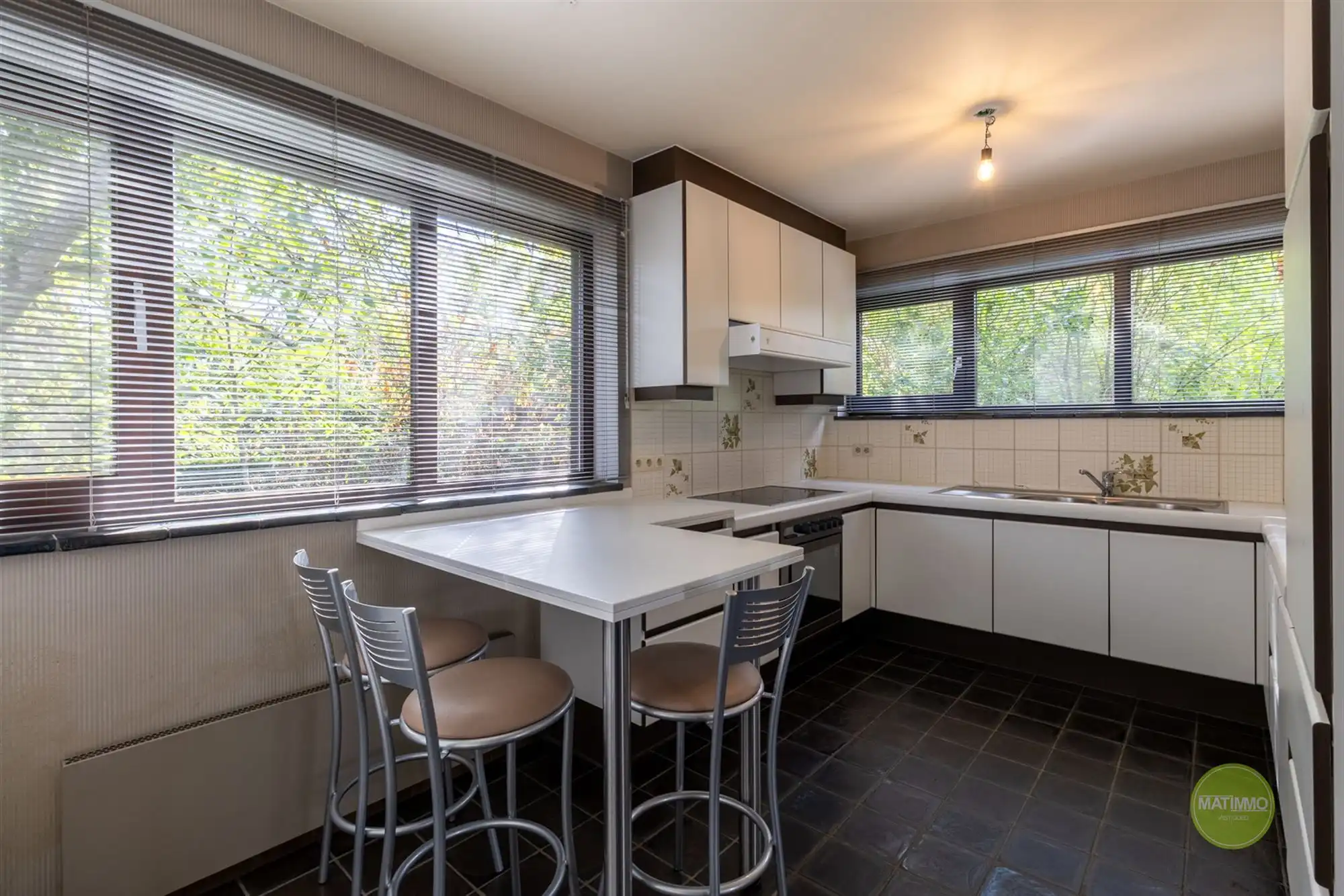 Vrijstaande, rustig gelegen woning met 4 slaapkamers in Mol foto 8