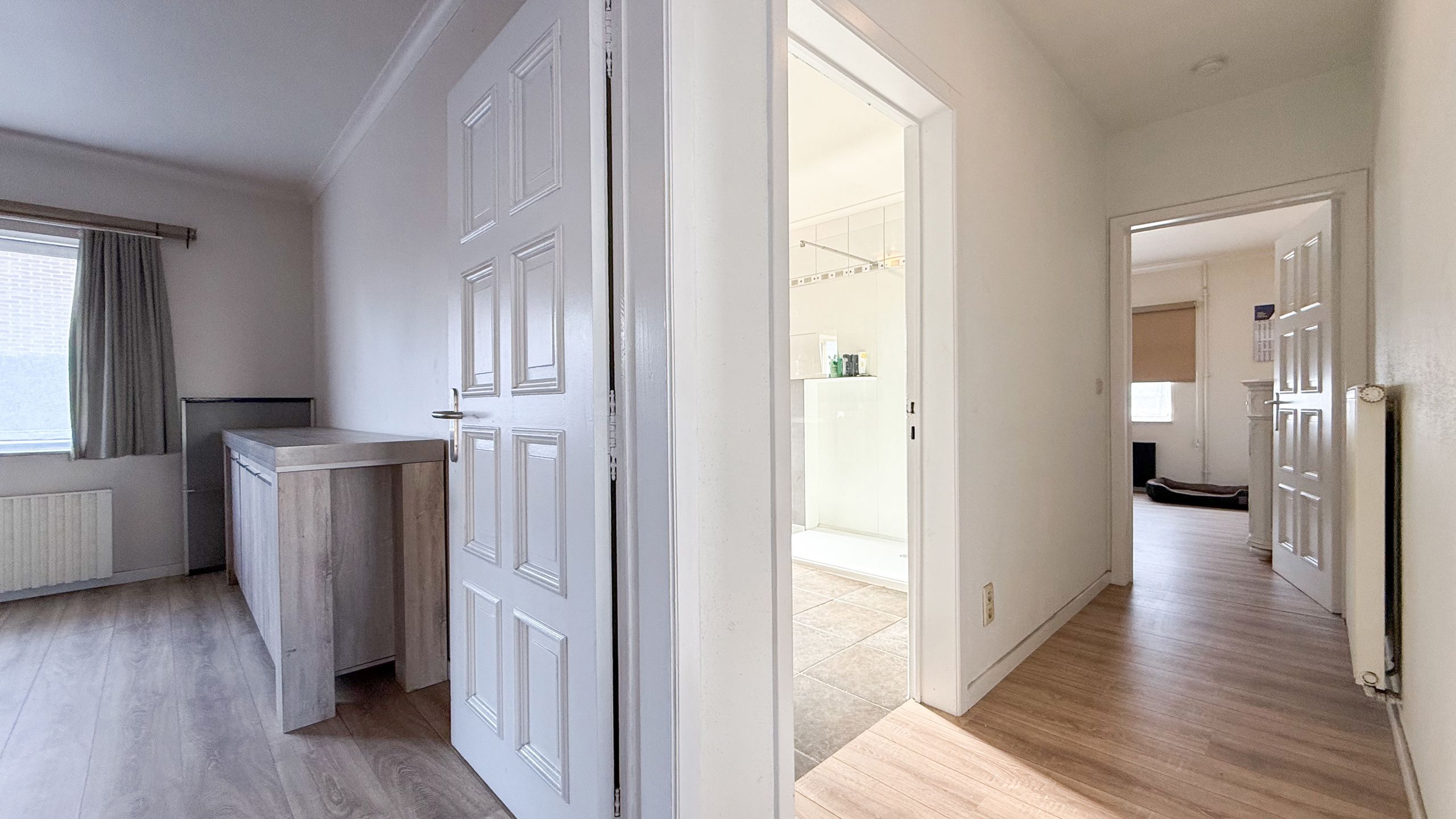 Mooie gerenoveerde woning met loods op 18are in Zonhoven! foto 12