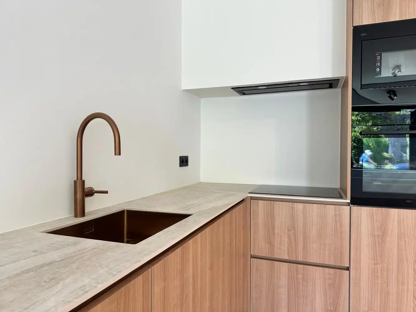 Luxueus appartement met 2 slpk en terras + tuin te Berchem foto 2