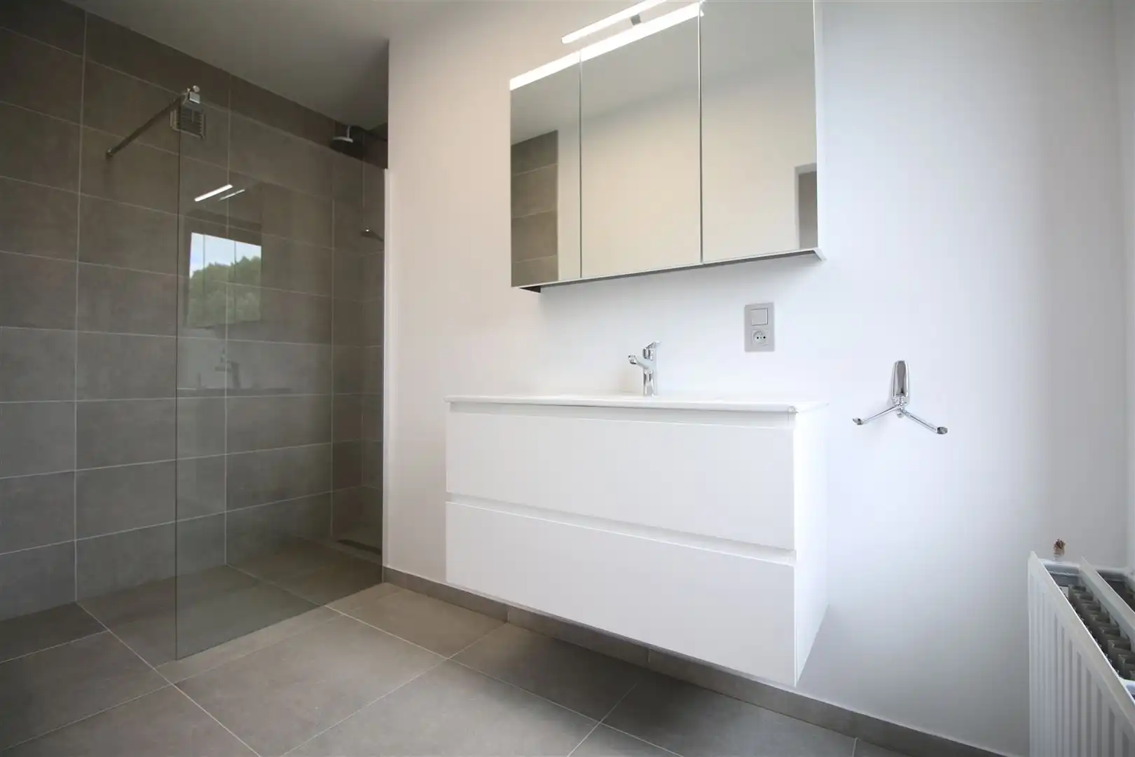 Gerenoveerd 1 SLK dakappartement met groot zuid terras en P  foto 5