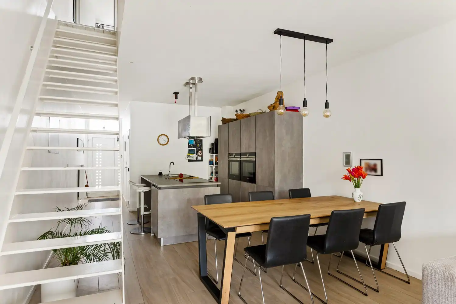 Instapklare woning met 4 slaapkamers te Lier foto 7