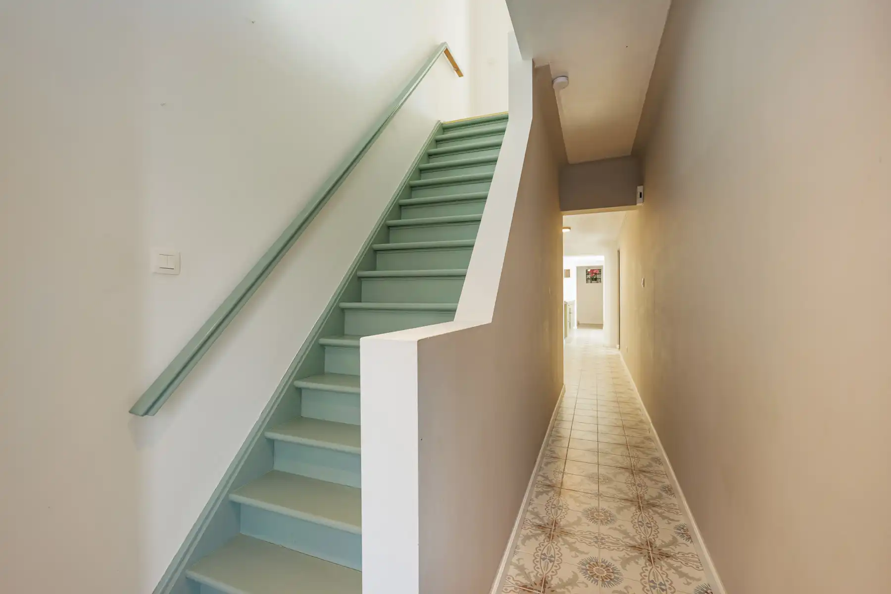 Recent gerenoveerde woning met 2 slpks nabij het centrum foto 13