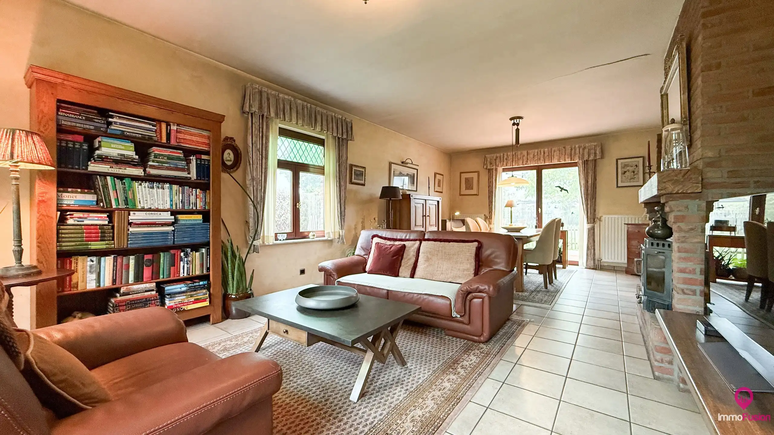 Landelijke gezinswoning met houthaard, tuin + rustige ligging! foto 2