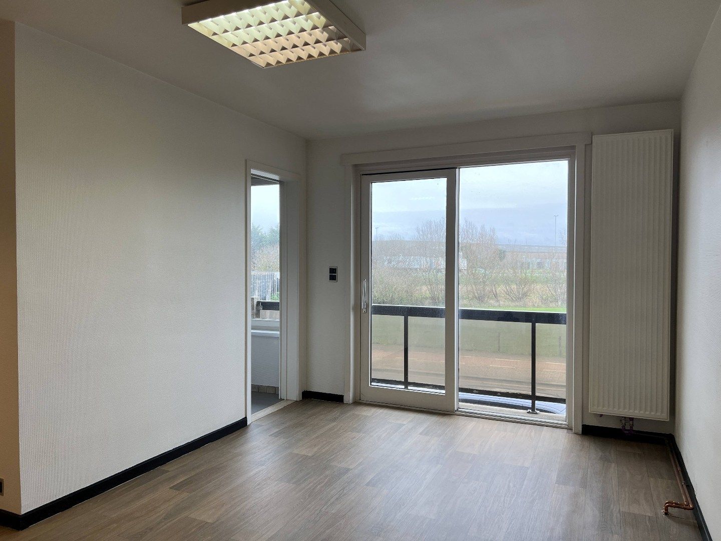 OOSTENDE - RAVERSIJDE  foto 6