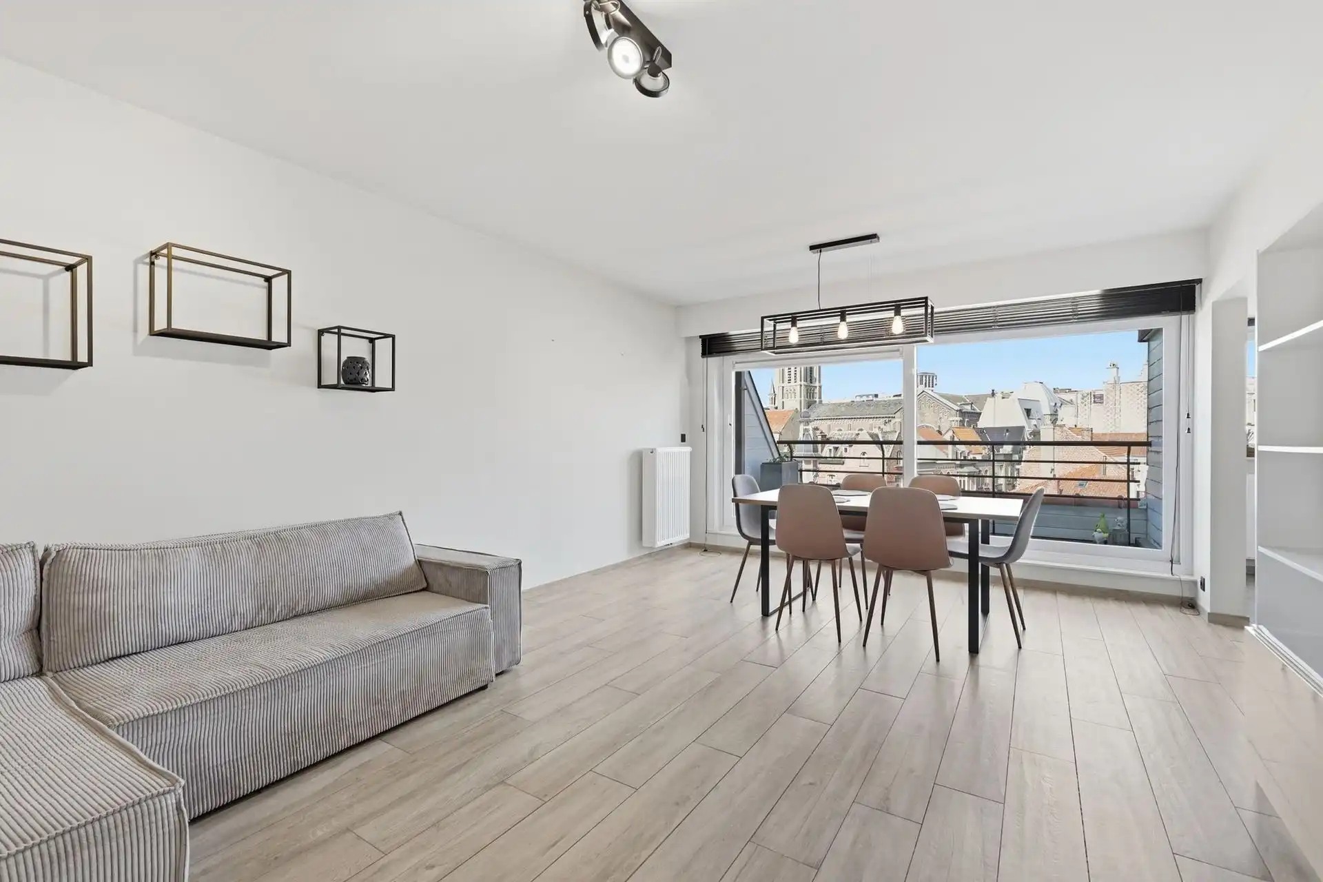 2SLPK / MODERN / TERRAS foto 2