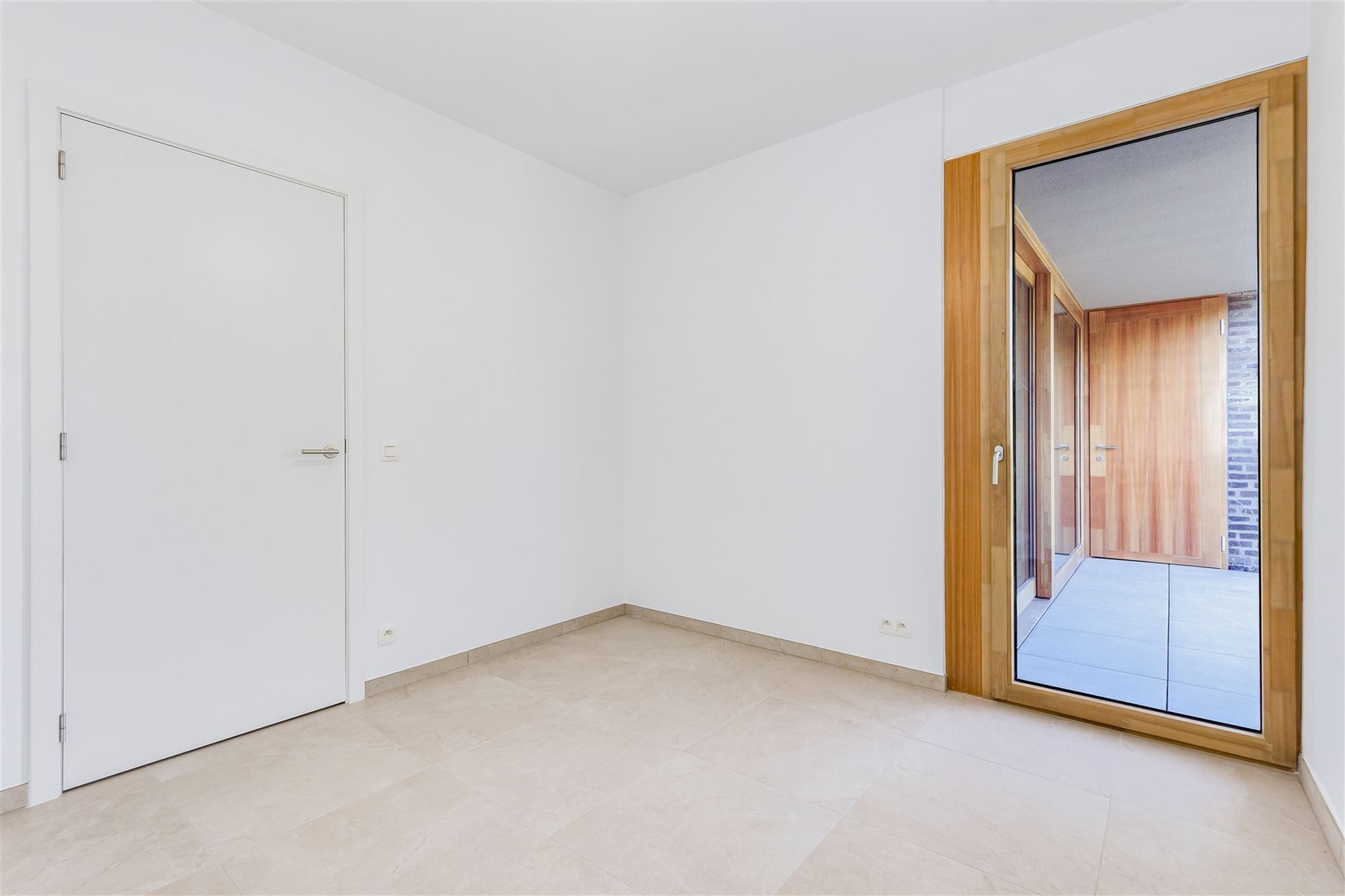 Energiezuinig appartement met 2 slaapkamers, terras en parkeerplaats foto 11