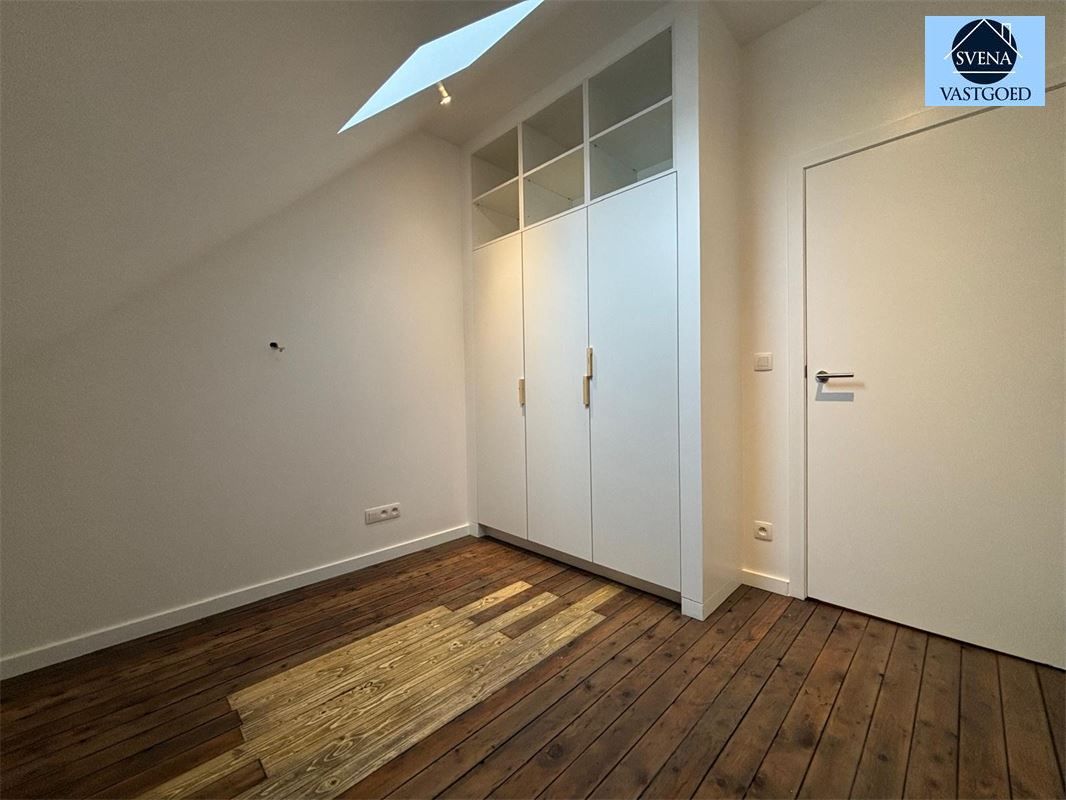 Volledig energetisch gerenoveerde woning te huur foto 9