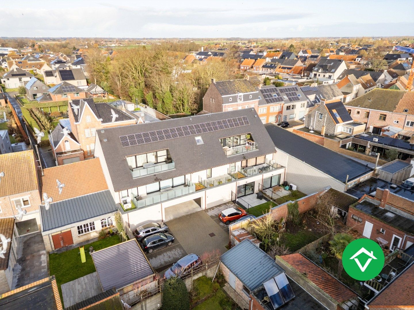 Instapklaar appartement met 2 slaapkamers en volledig ingerichte zolder te Koekelare foto 2