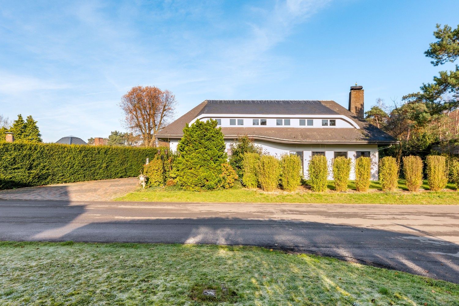 Prachtige en ruime villa met mogelijk zes slaapkamers gelegen op een toplocatie. foto 43