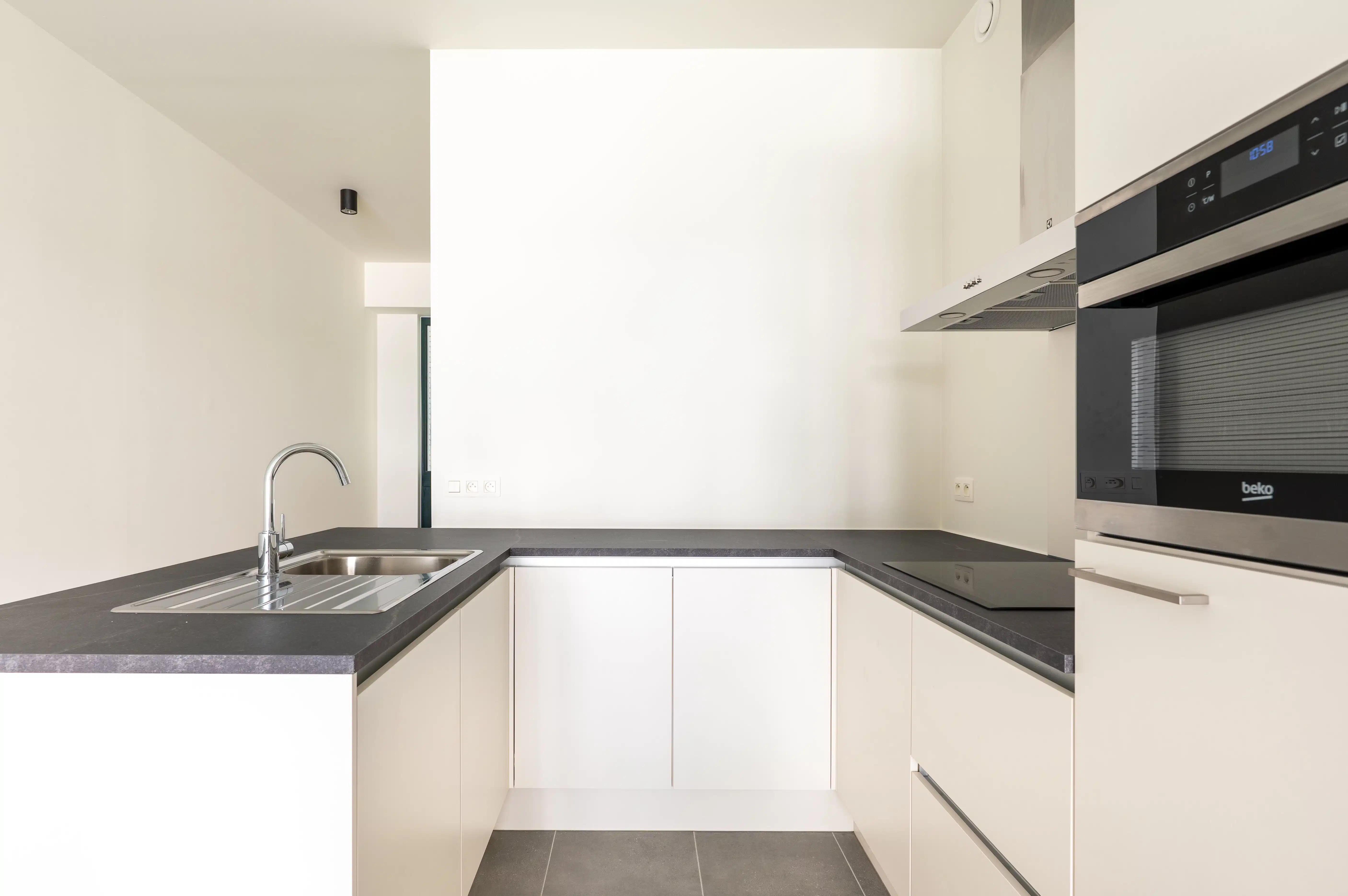 Appartement Te Huur foto 8