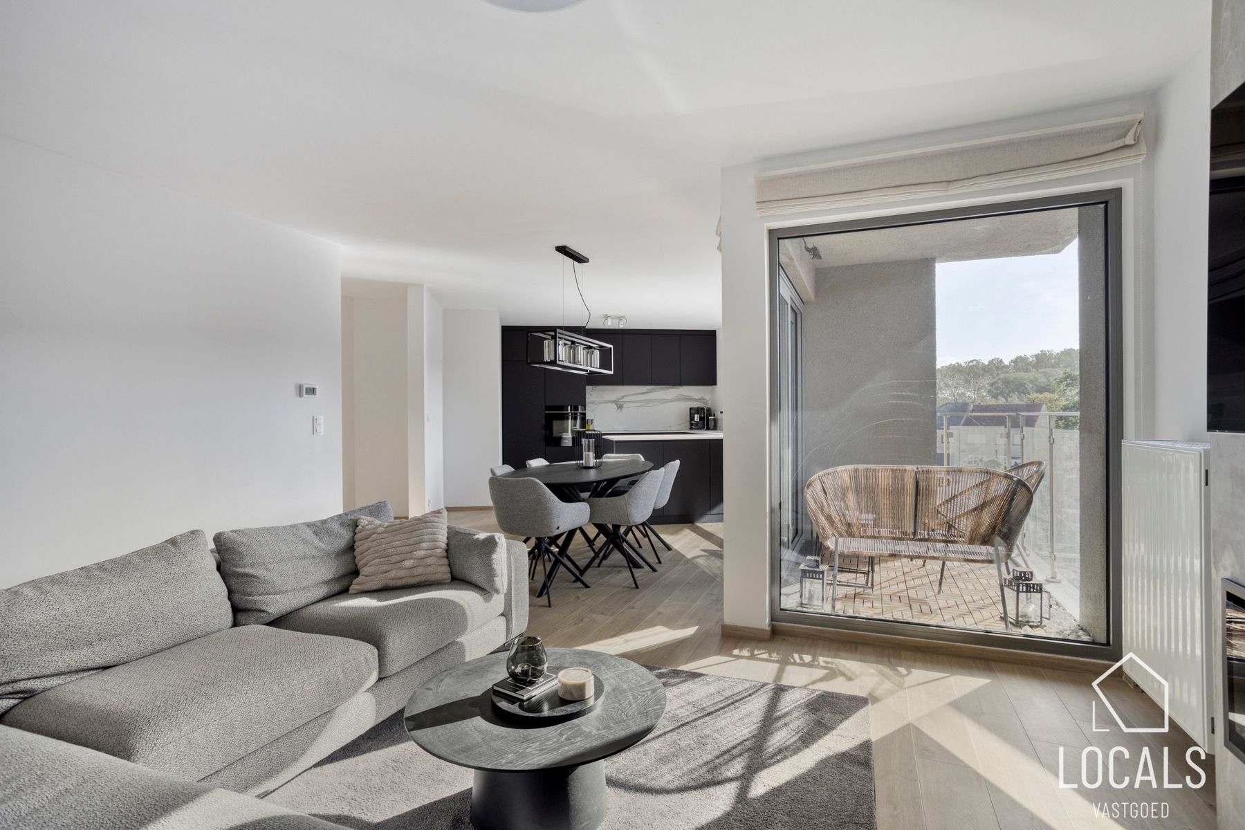 Instapklaar appartement met garage in Denderleeuw foto 5