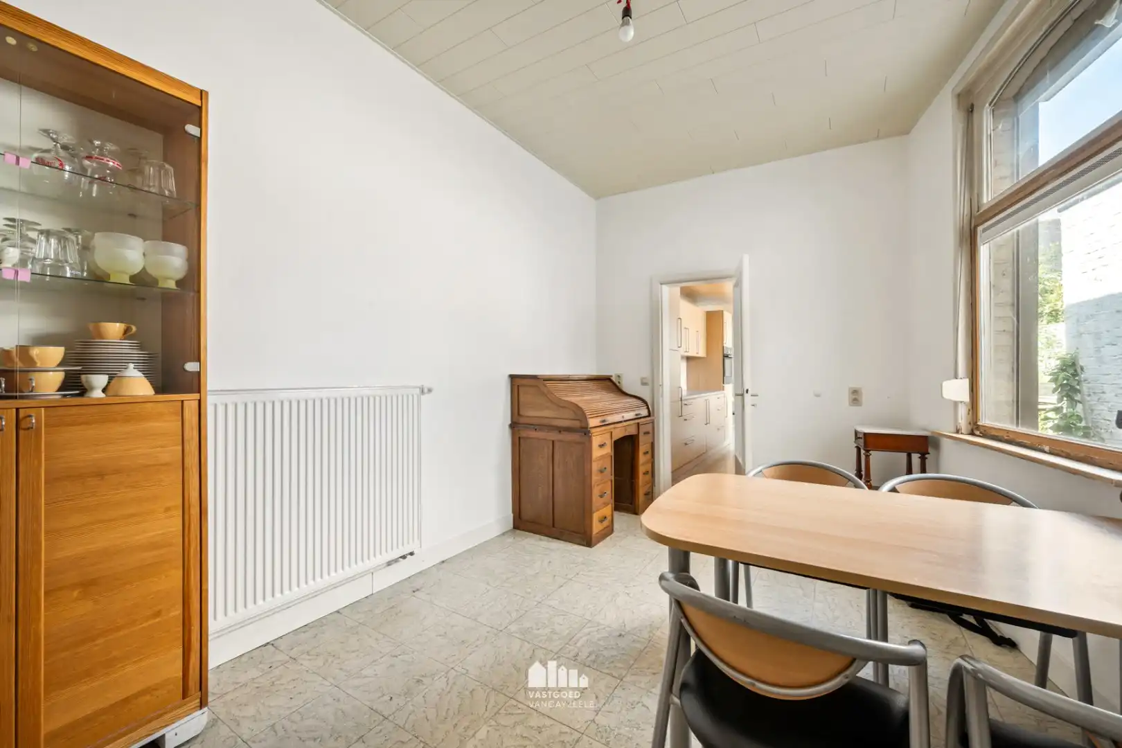 Karaktervolle herenwoning met zonnige stadstuin en smalle, inpandige garage  foto 12