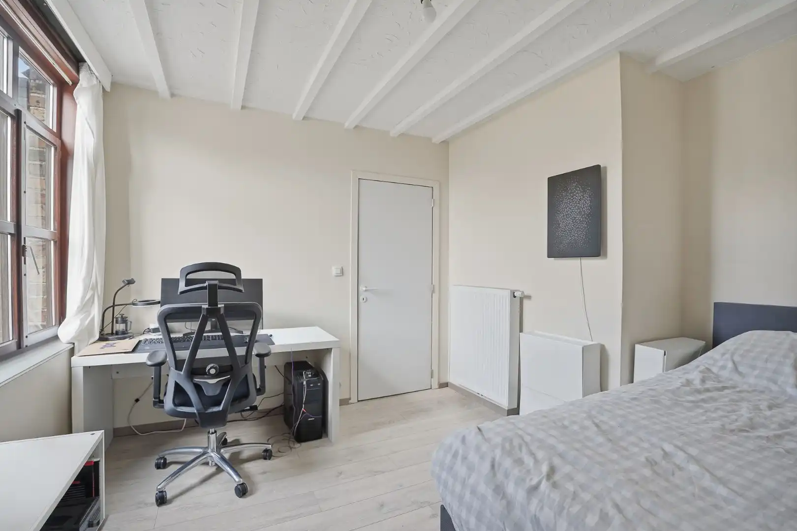 Ruime hoekwoning met 3 slaapkamers en zonnig terras op topligging in Assebroek foto 9