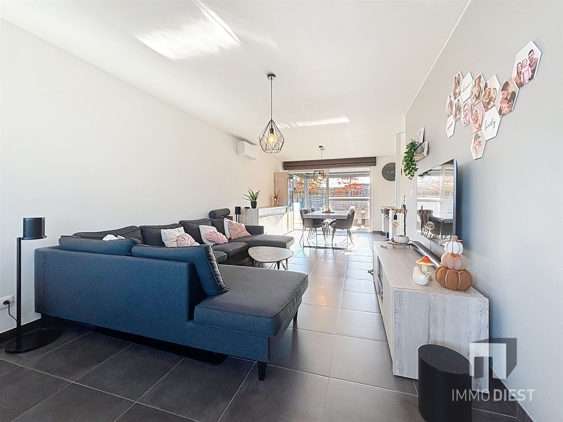 Moderne pastorijwoning op 3a 06ca met gunstige ligging in Veerle. foto 6