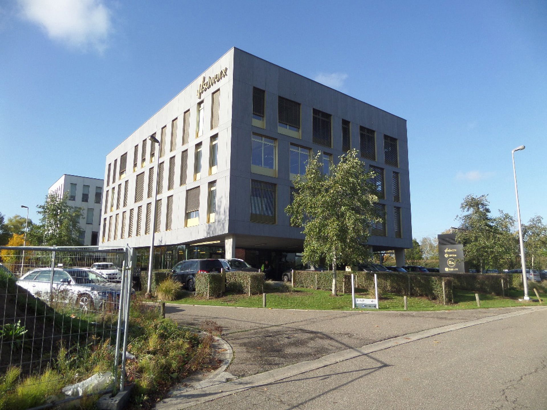 ()=>{if(producerUpdateValueVersion(node),producerAccessed(node),node.value===ERRORED)throw node.error;return node.value} Ilgatlaan 19 - 3500 Hasselt