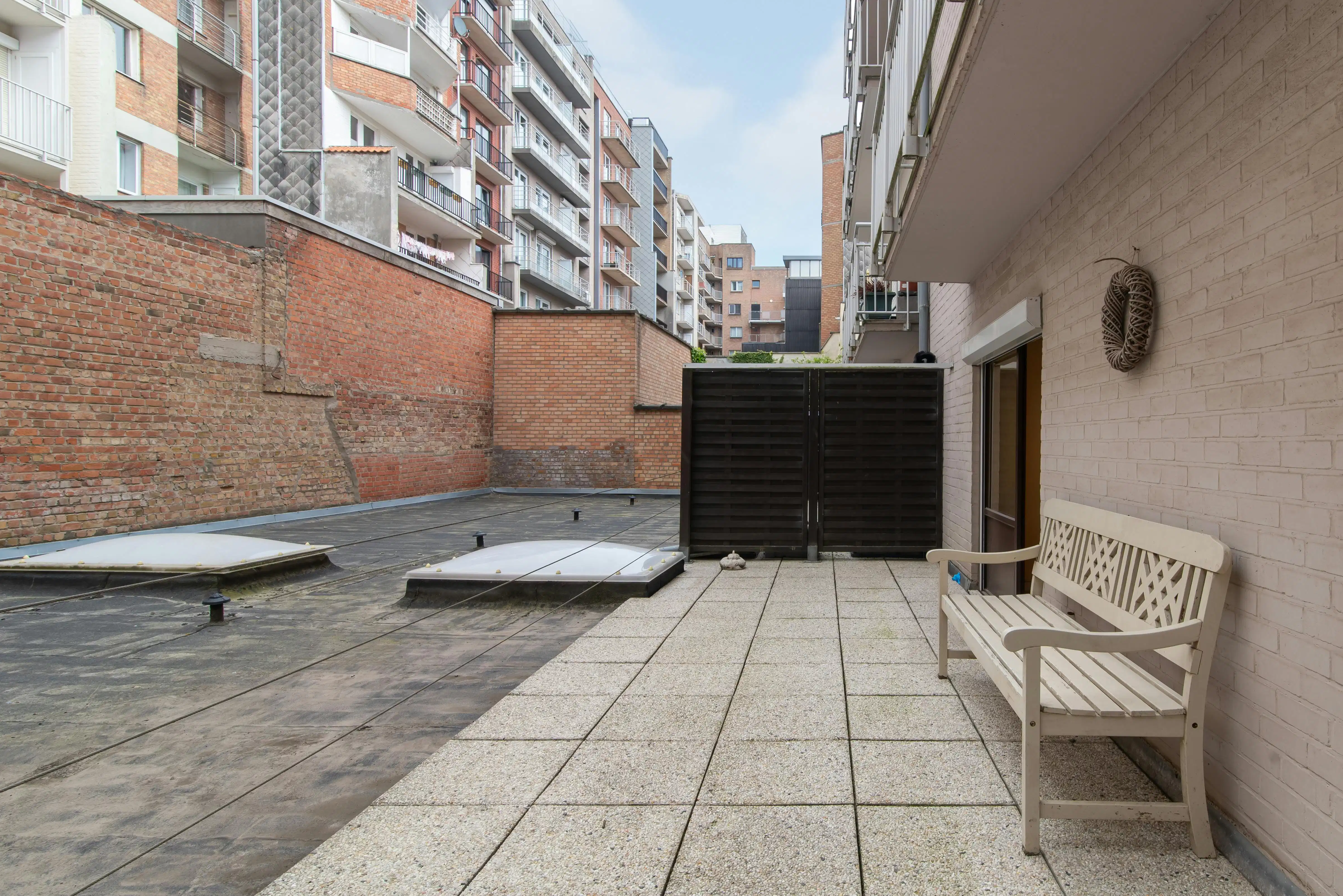 Ruim 2-slaapkamerappartement met magnifiek terras foto 12
