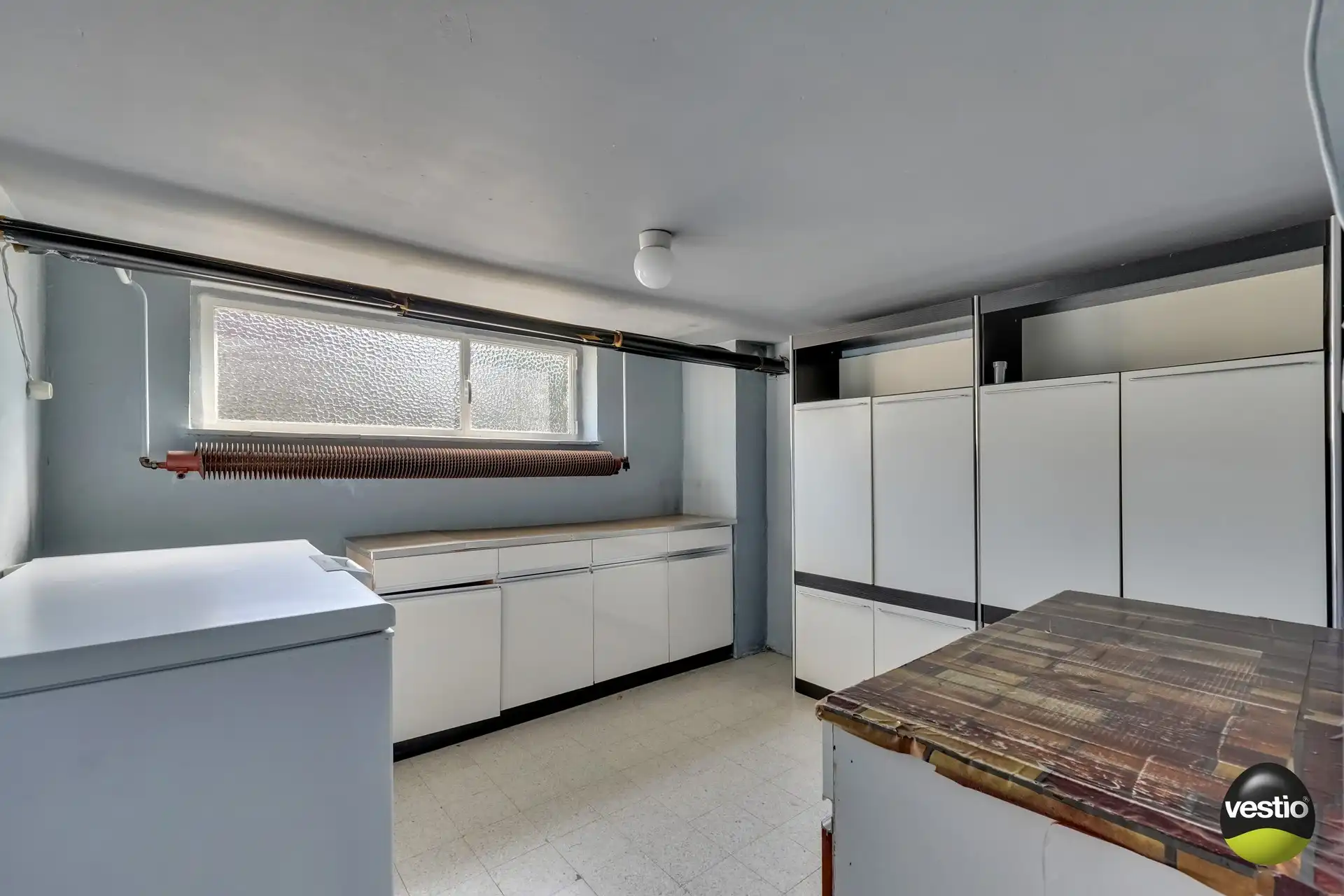 RUSTIG GELEGEN, TE RENOVEREN WONING TE STAL-KOERSEL foto 27