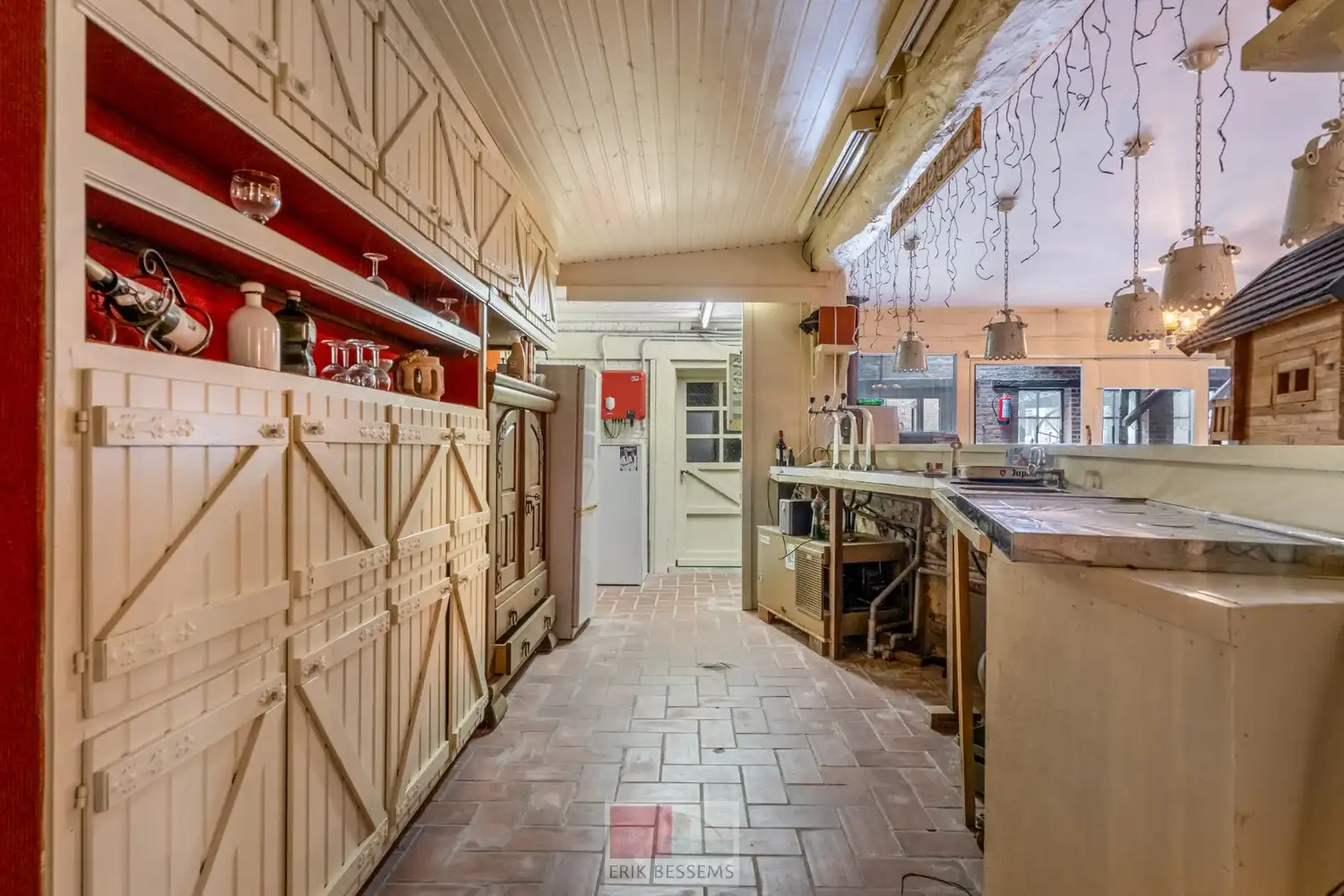 Unieke te renoveren investeringsopportuniteit met 7 mogelijke wooneenheden (huidige toestand niet vergund!), grenzend aan zowel de Millerdries als de Van Den Boschstraat in Riemst. foto 38