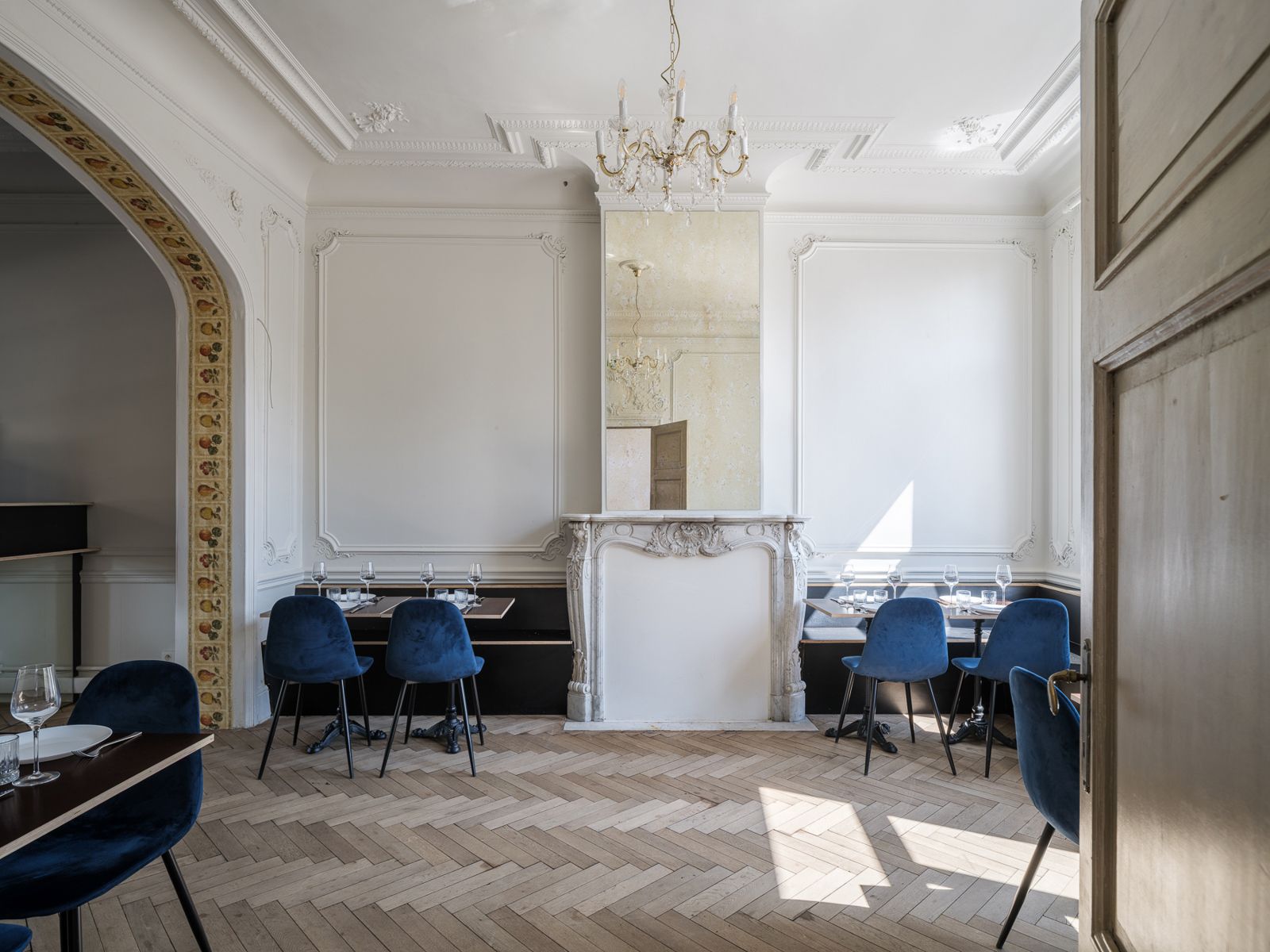 Karaktervolle woning met prachtige tuin in centrum Ronse! foto 10
