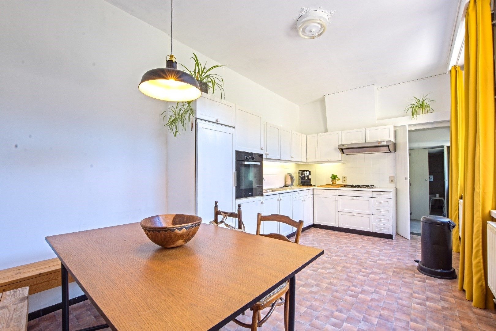 Statige woning met tal van mogelijkheden in centrum Diksmuide op 226 m² foto 11