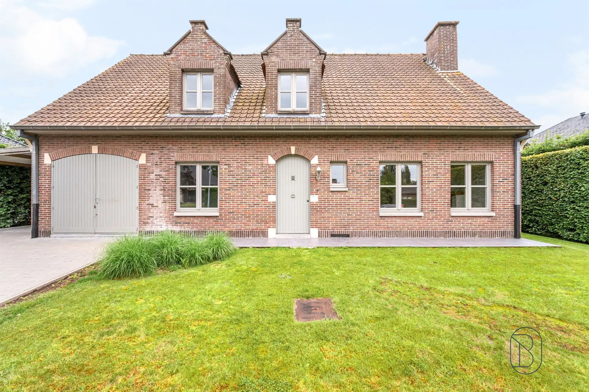 Ruime gezinswoning met 5 slpk en prachtige tuin in Desselgem foto 3