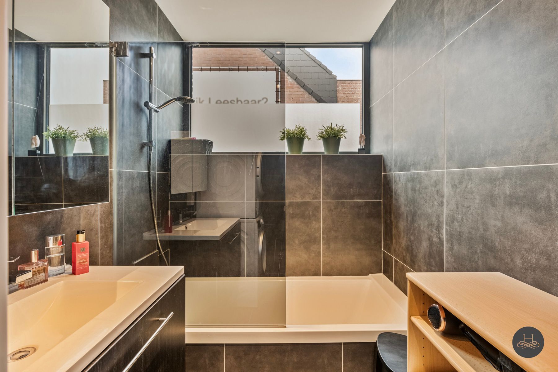 Luxueuze ruime BEN-woning met handelspand en appartement foto 57