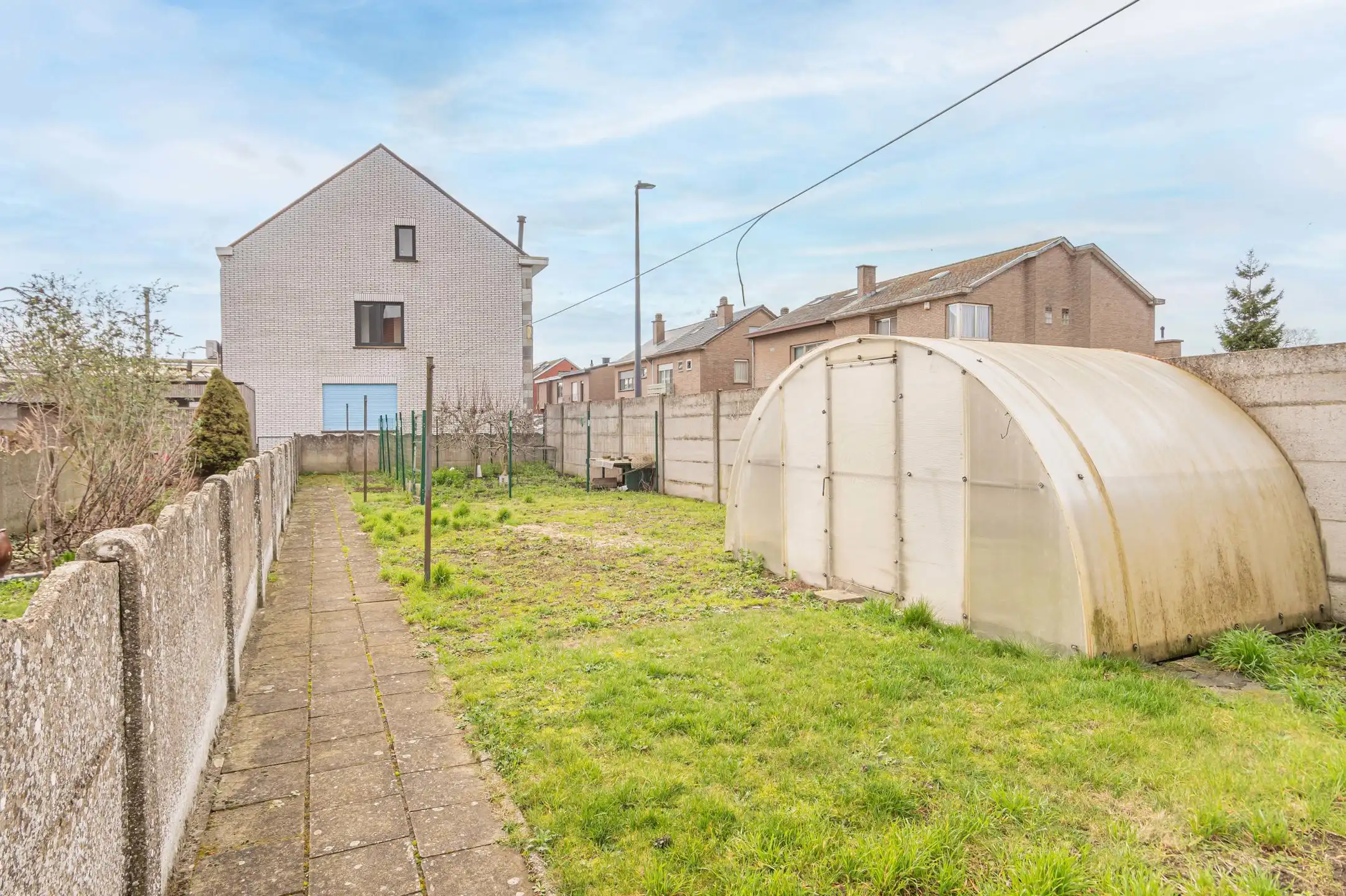 Te renoveren gezinswoning met garage in hartje Willebroek foto 18